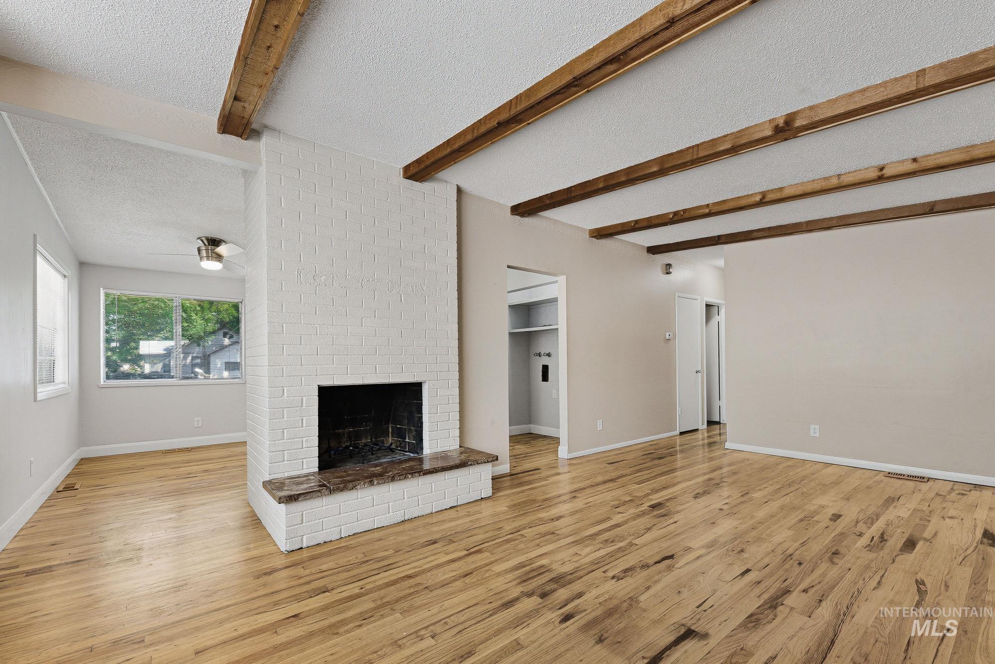 2504 S Annett St, Boise, Idaho 83705, 3 Bedrooms, 2 Bathrooms, Residential For Sale, Price $434,999, 98993473