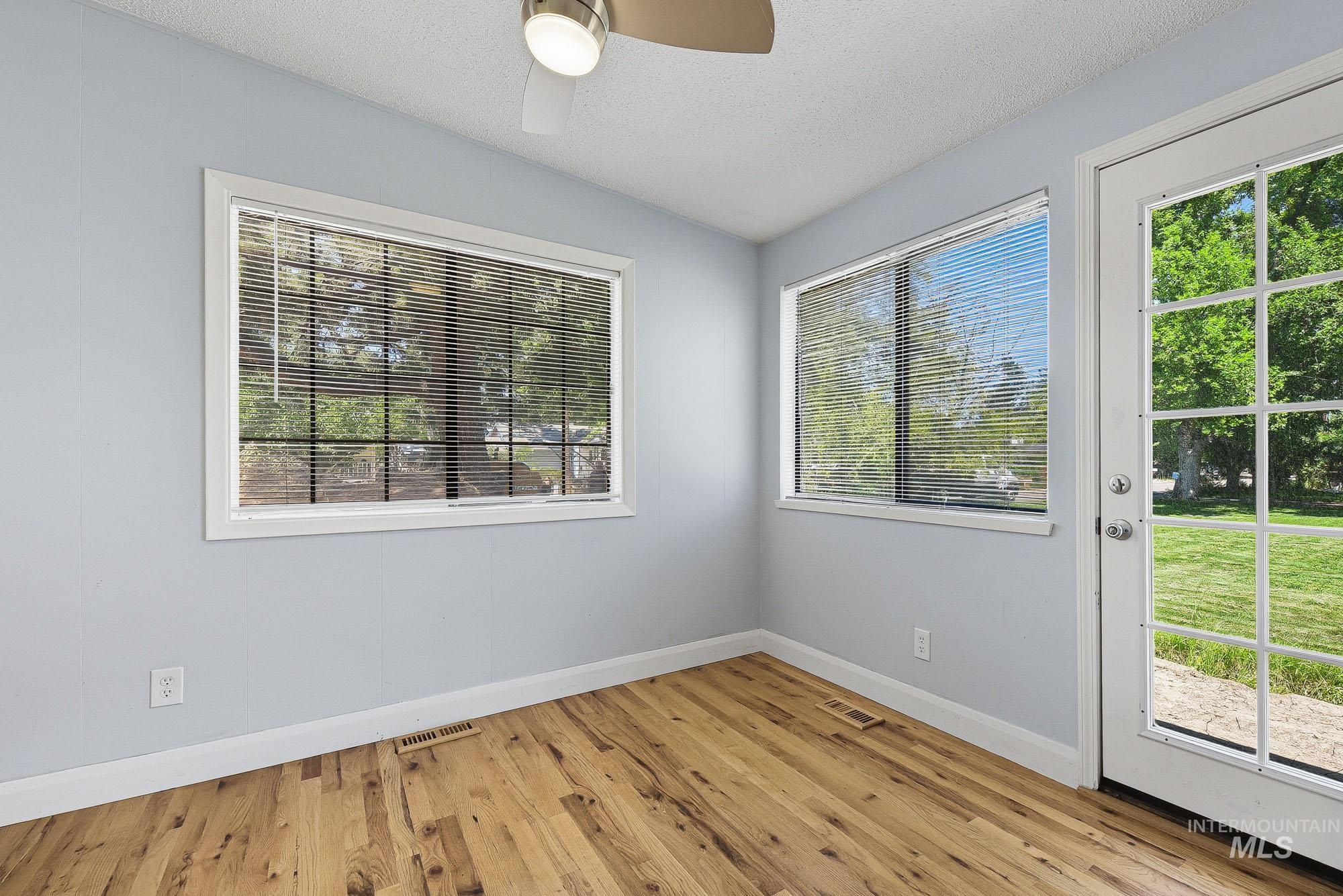 2504 S Annett St, Boise, Idaho 83705, 3 Bedrooms, 2 Bathrooms, Residential For Sale, Price $434,999, 98993473