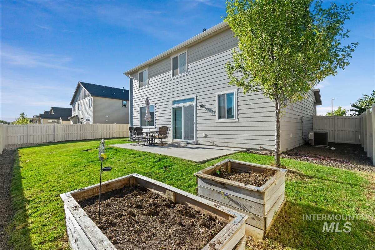 12534 W Oneida St., Boise, Idaho 83709, 3 Bedrooms, 2.5 Bathrooms, Residential For Sale, Price $560,000,MLS 98993475