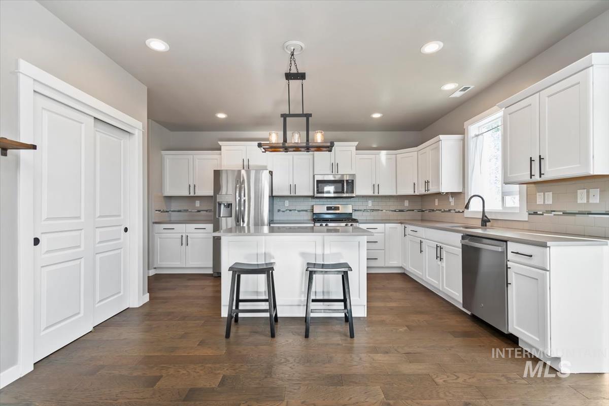 12534 W Oneida St., Boise, Idaho 83709, 3 Bedrooms, 2.5 Bathrooms, Residential For Sale, Price $560,000,MLS 98993475