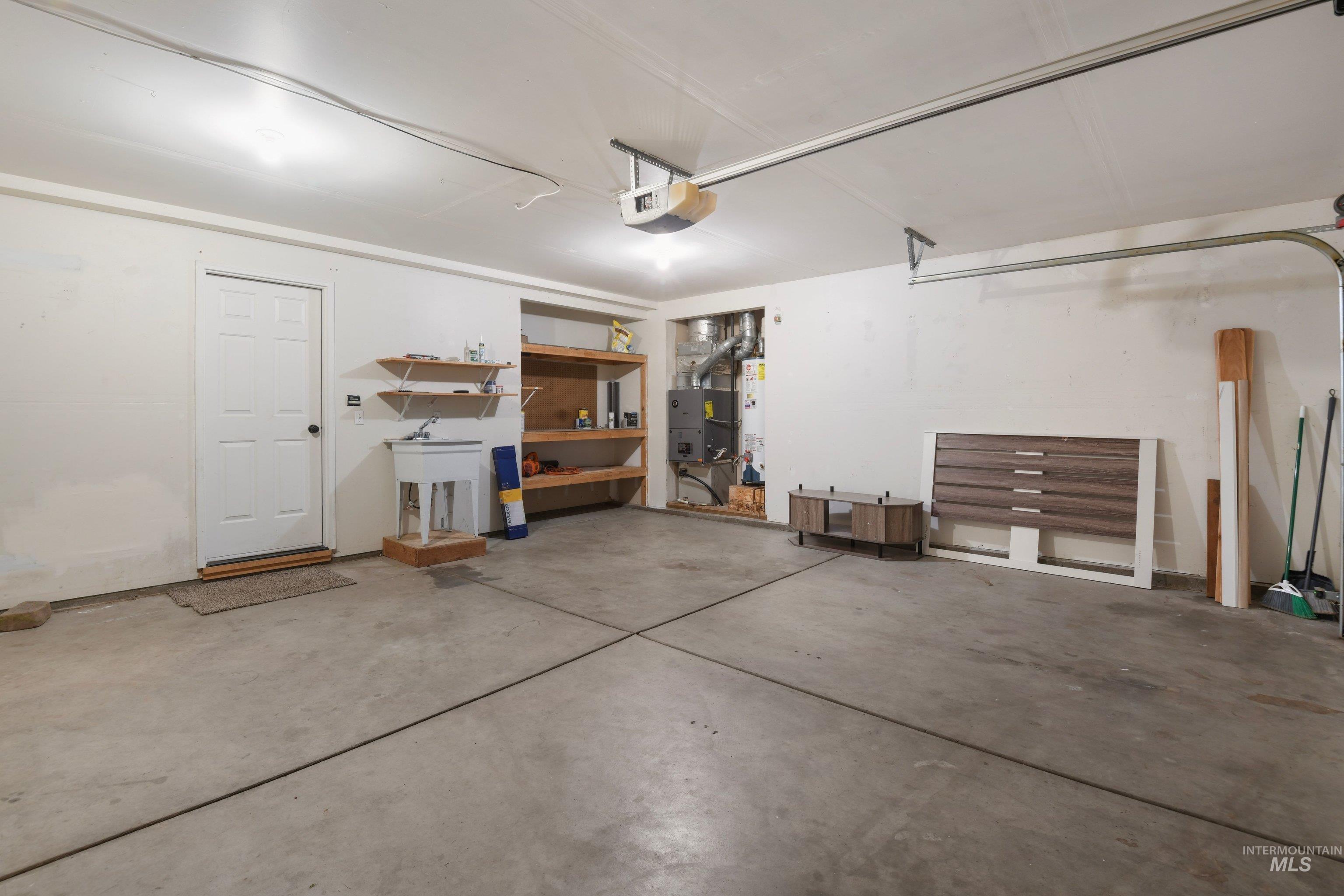 5162 N Rothmans Ave, Boise, Idaho 83713, 3 Bedrooms, 2.5 Bathrooms, Residential For Sale, Price $455,900, 98993477