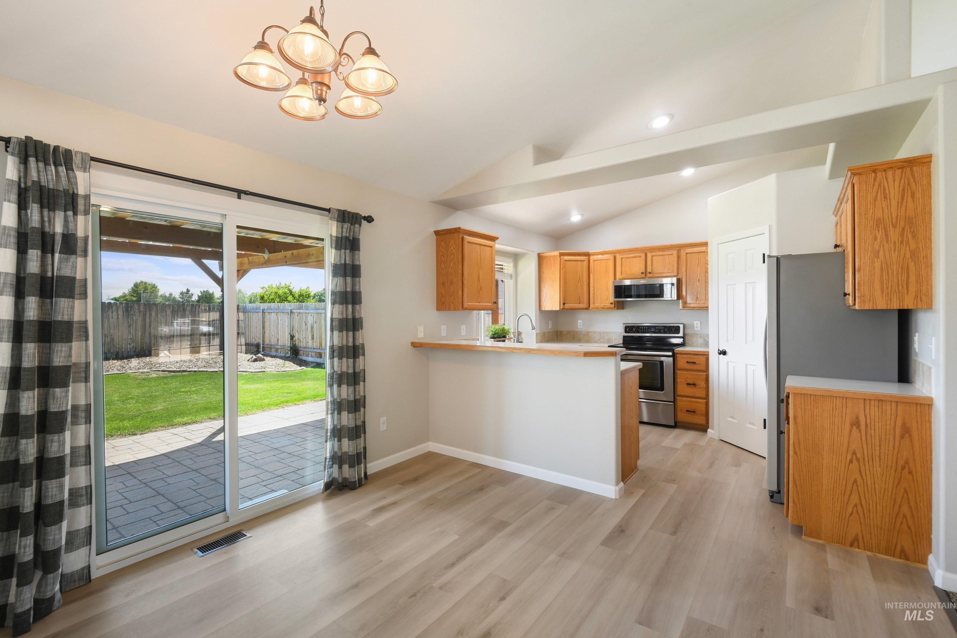 5162 N Rothmans Ave, Boise, Idaho 83713, 3 Bedrooms, 2.5 Bathrooms, Residential For Sale, Price $455,900, 98993477