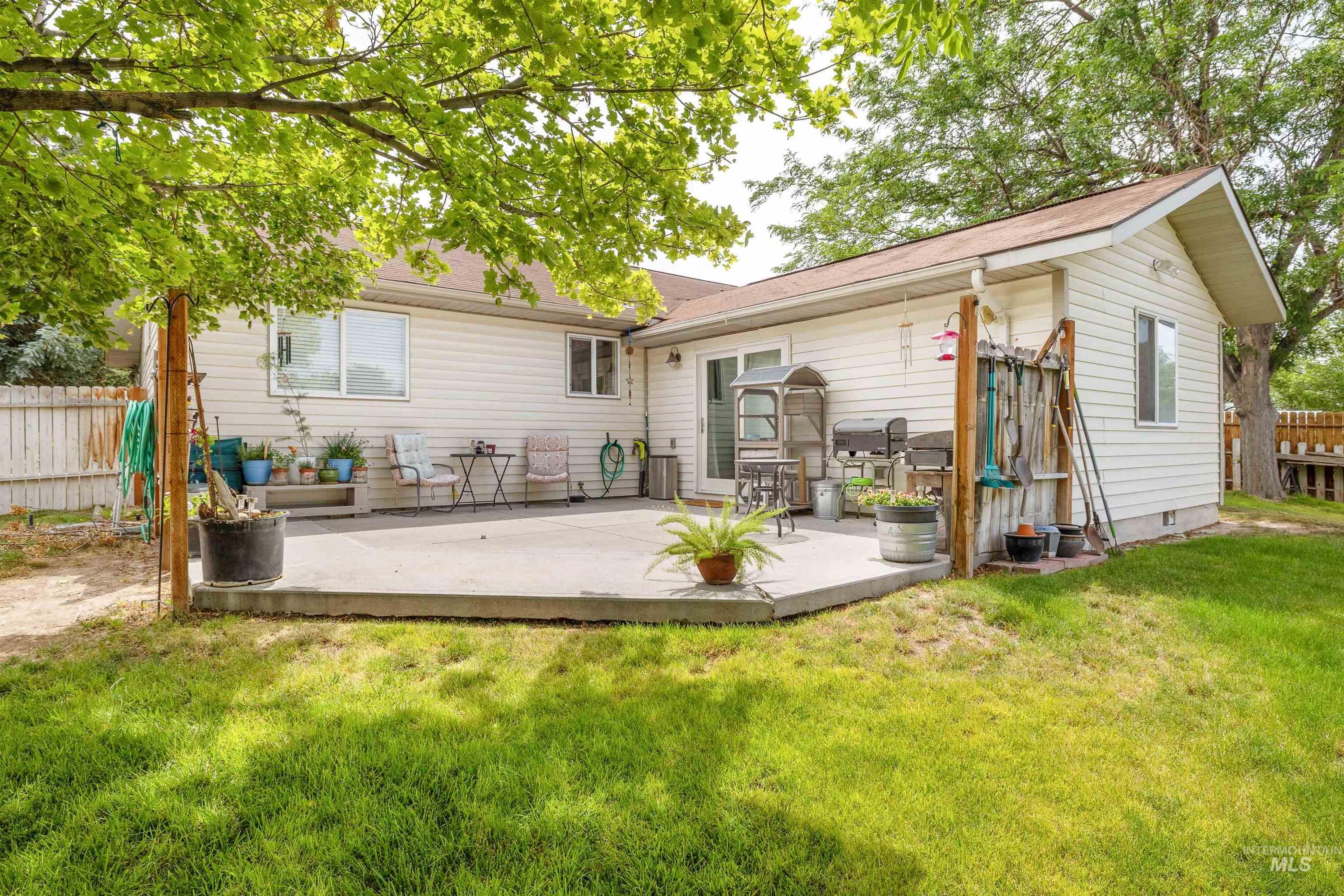253 Coronado Ave, Twin Falls, Idaho 83301, 3 Bedrooms, 2 Bathrooms, Residential For Sale, Price $389,000, 98993478
