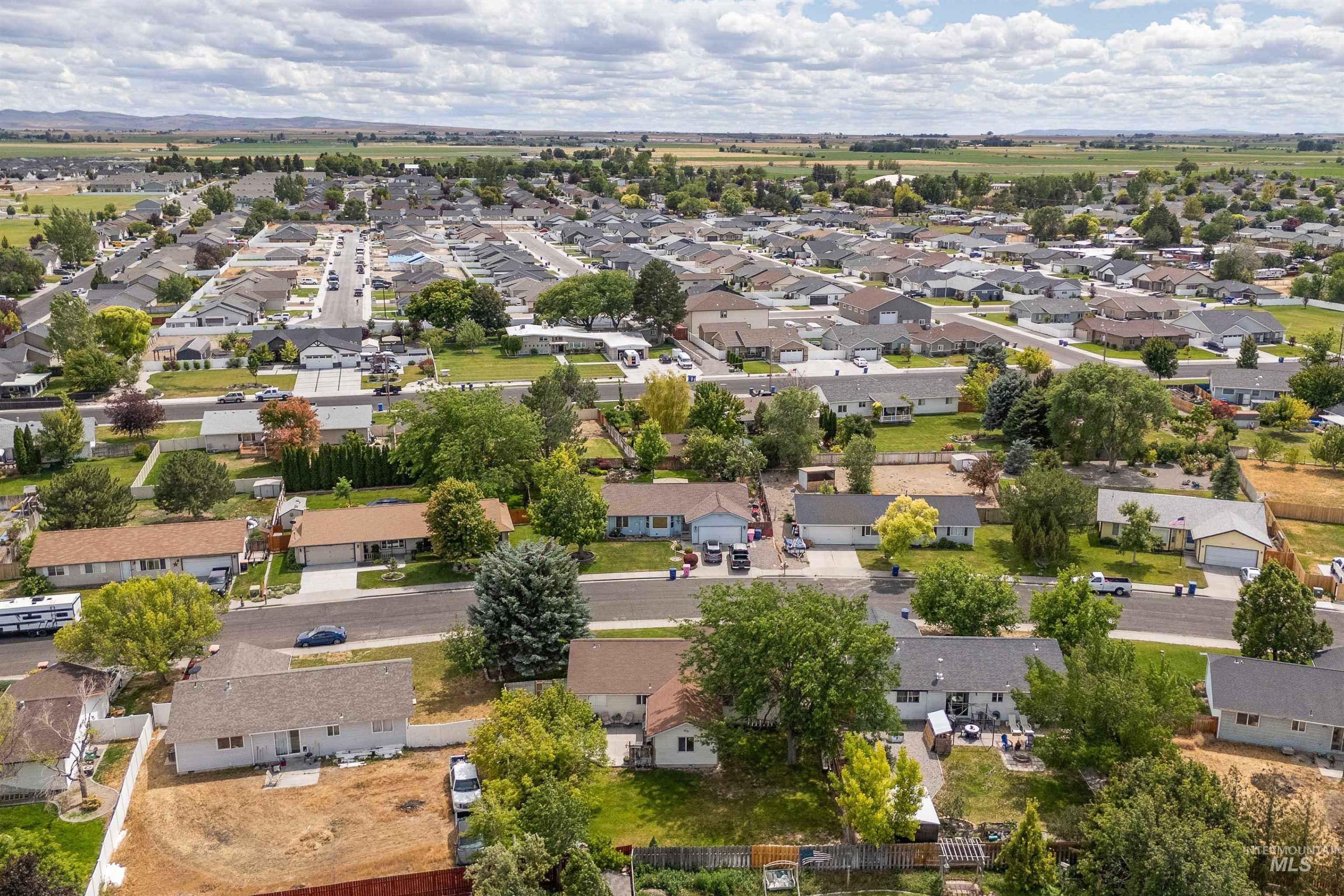 253 Coronado Ave, Twin Falls, Idaho 83301, 3 Bedrooms, 2 Bathrooms, Residential For Sale, Price $389,000, 98993478