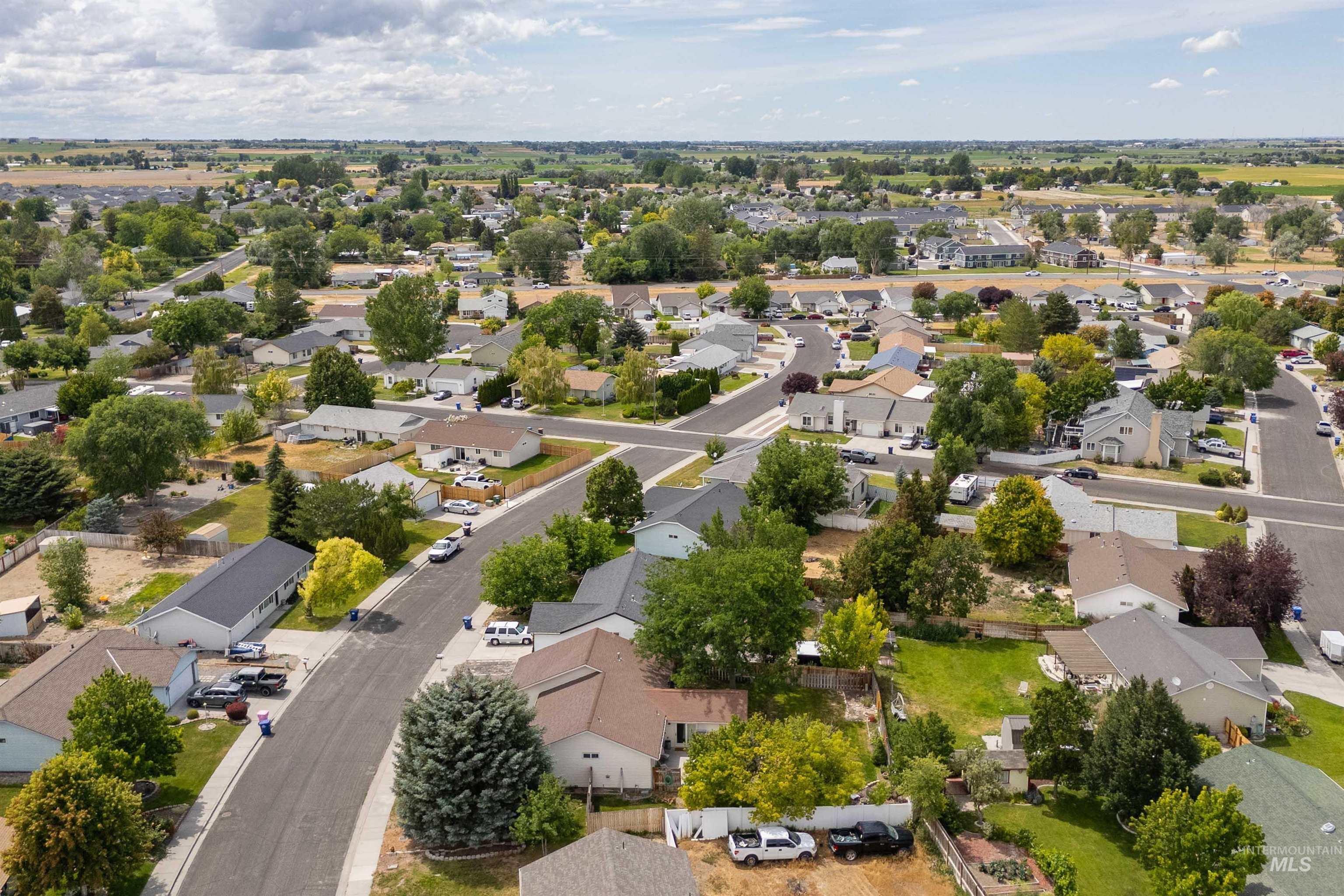 253 Coronado Ave, Twin Falls, Idaho 83301, 3 Bedrooms, 2 Bathrooms, Residential For Sale, Price $389,000, 98993478