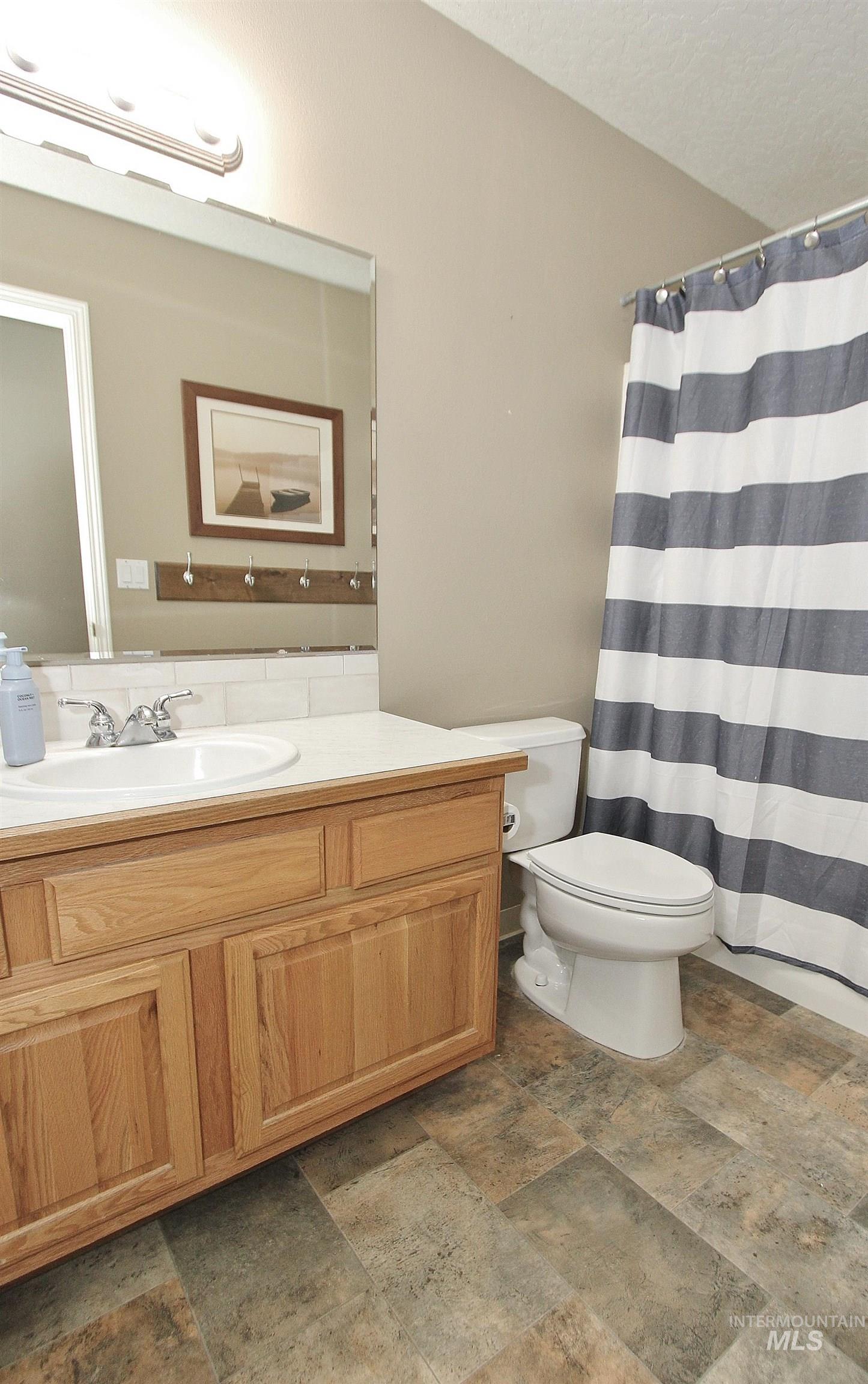 452 Bitterbrush Ave, Nampa, Idaho 83686, 5 Bedrooms, 3 Bathrooms, Residential For Sale, Price $590,000,MLS 98993479