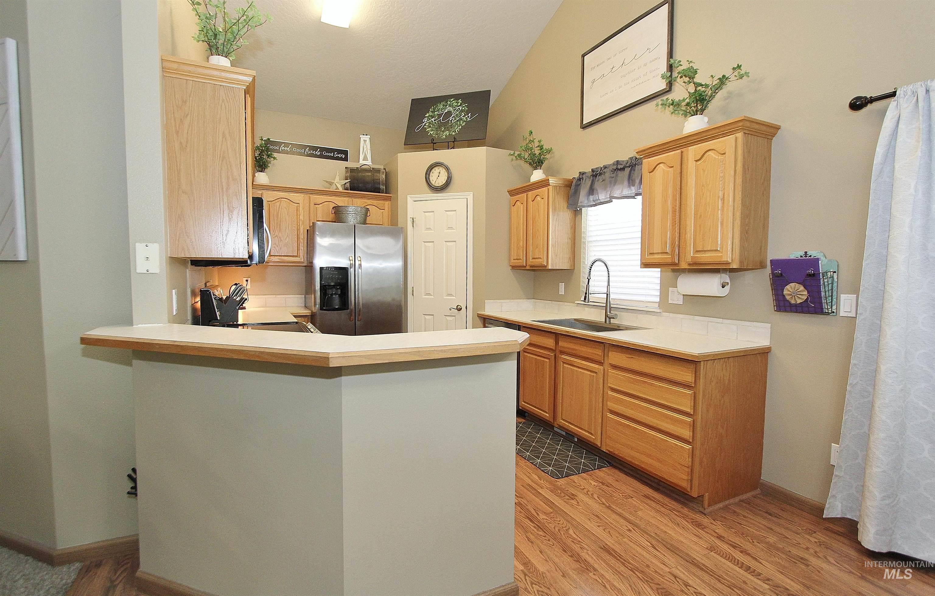 452 Bitterbrush Ave, Nampa, Idaho 83686, 5 Bedrooms, 3 Bathrooms, Residential For Sale, Price $590,000,MLS 98993479