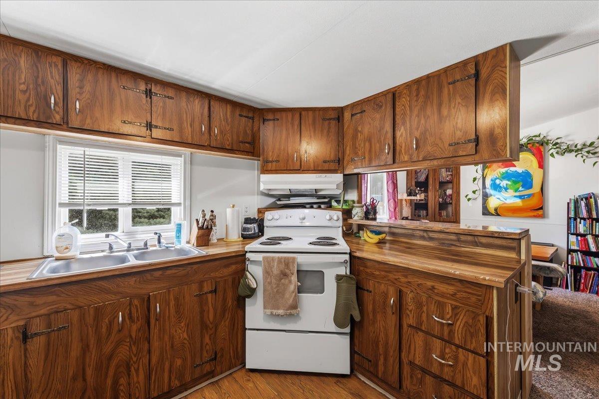 302 41st, Garden City, Idaho 83714, 3 Bedrooms, 2 Bathrooms, Residential For Sale, Price $110,000,MLS 98993480