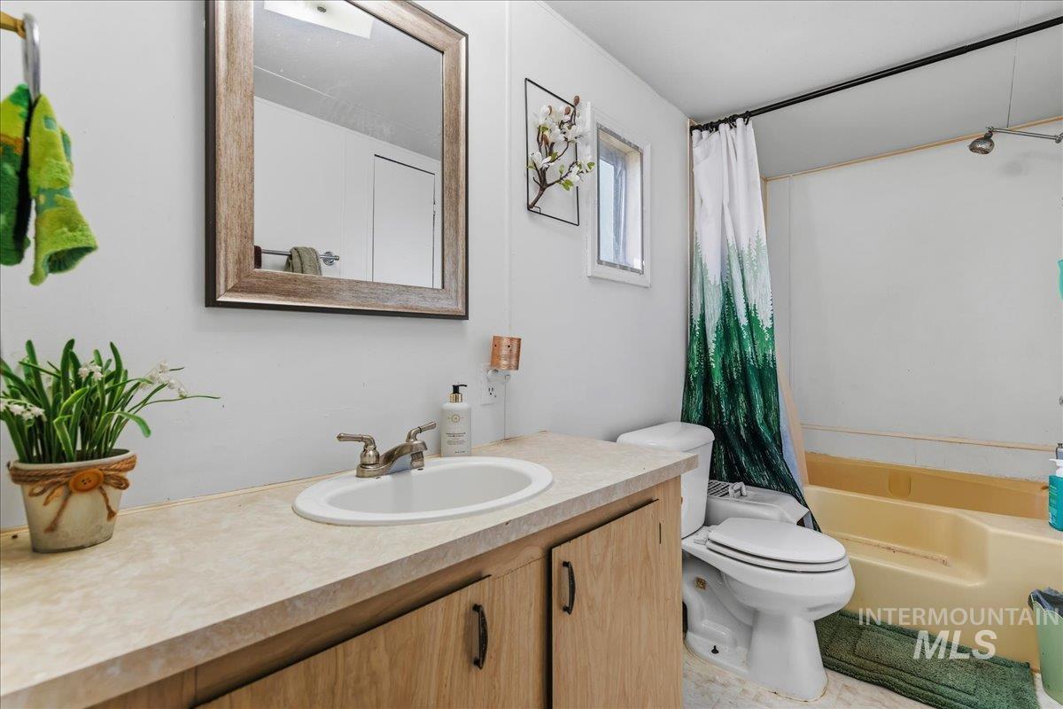 302 41st, Garden City, Idaho 83714, 3 Bedrooms, 2 Bathrooms, Residential For Sale, Price $110,000,MLS 98993480