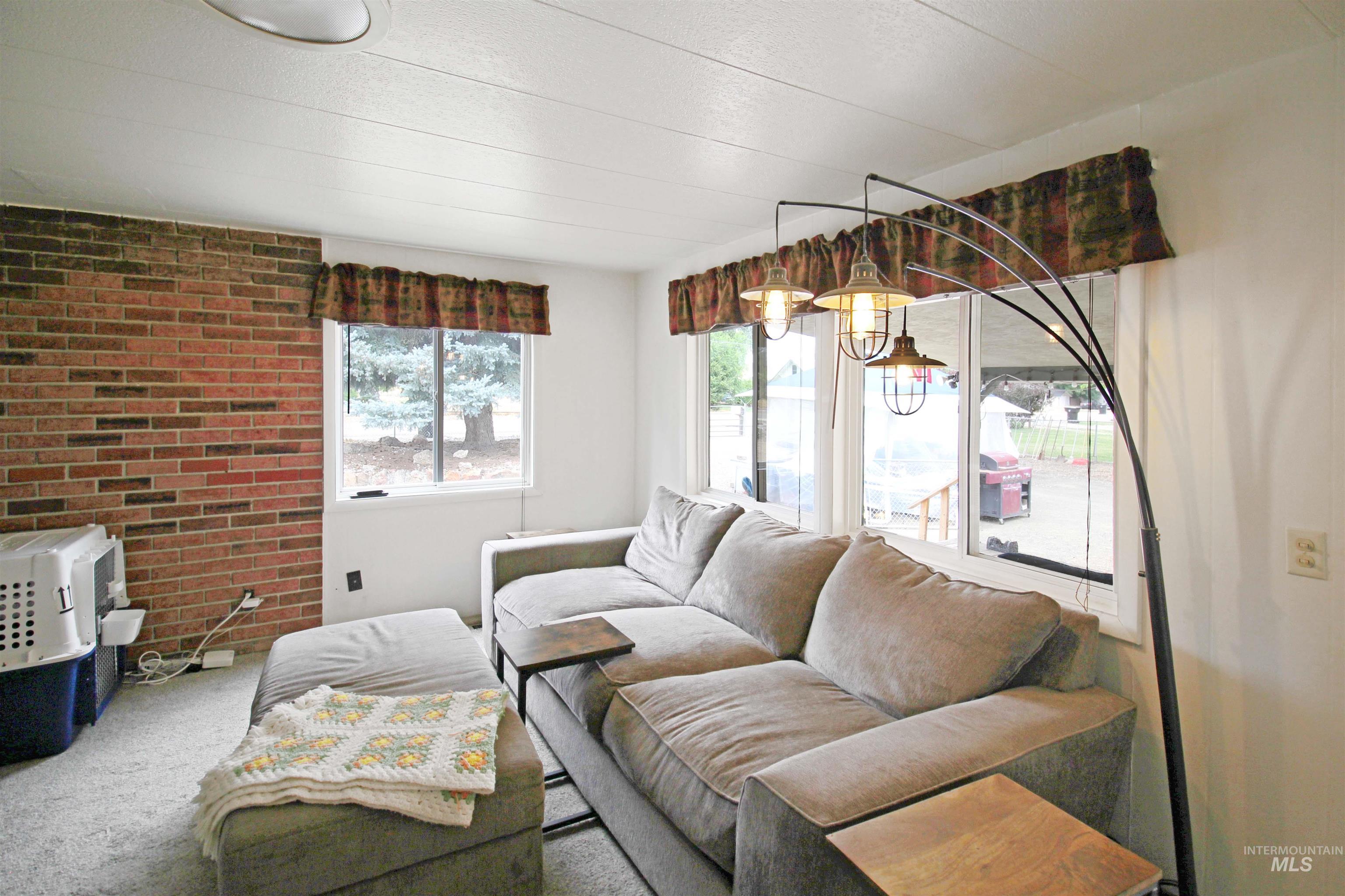 1265 Pioneer, Weiser, Idaho 83672, 3 Bedrooms, 1 Bathroom, Residential For Sale, Price $180,000, 98993482