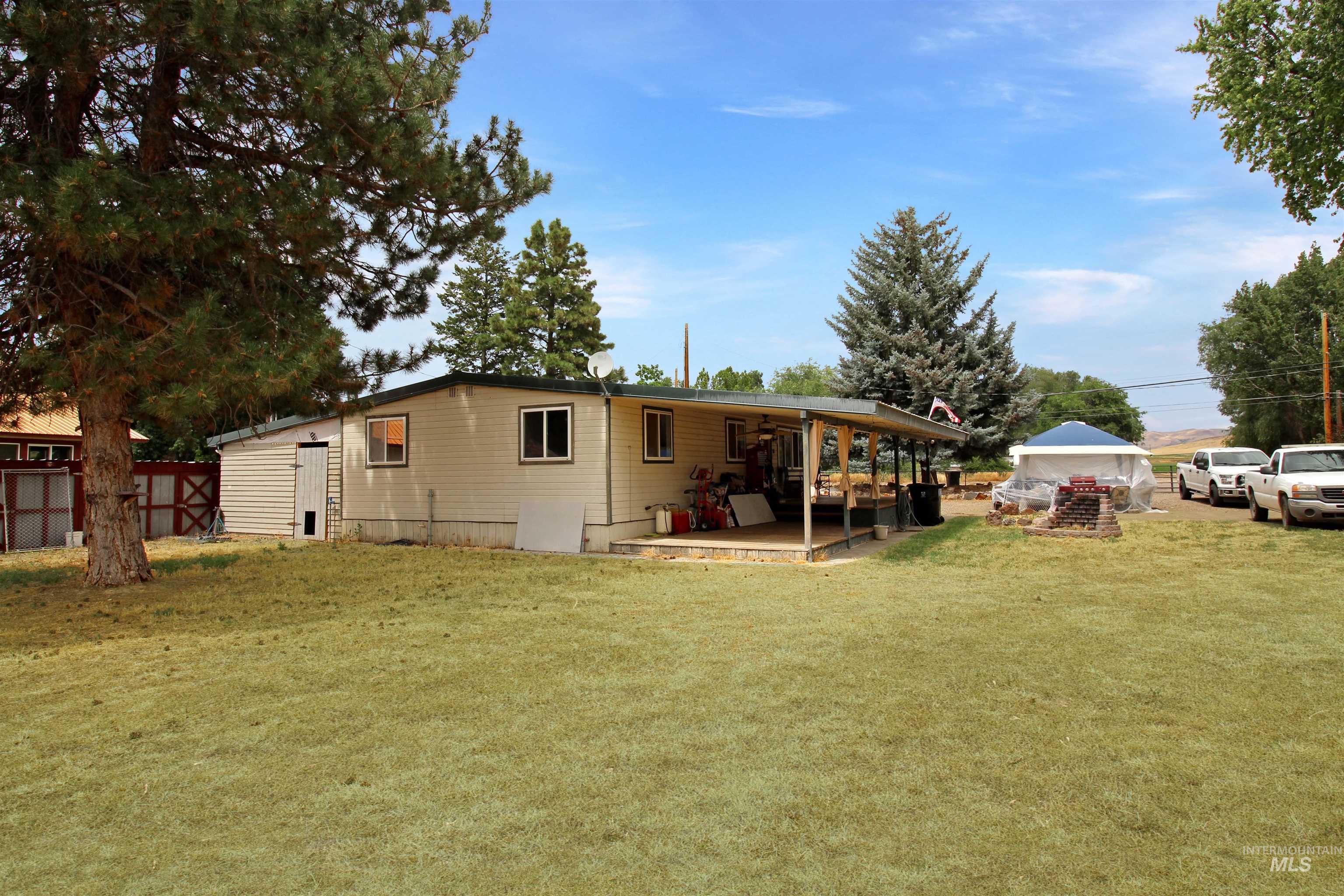 1265 Pioneer, Weiser, Idaho 83672, 3 Bedrooms, 1 Bathroom, Residential For Sale, Price $180,000, 98993482