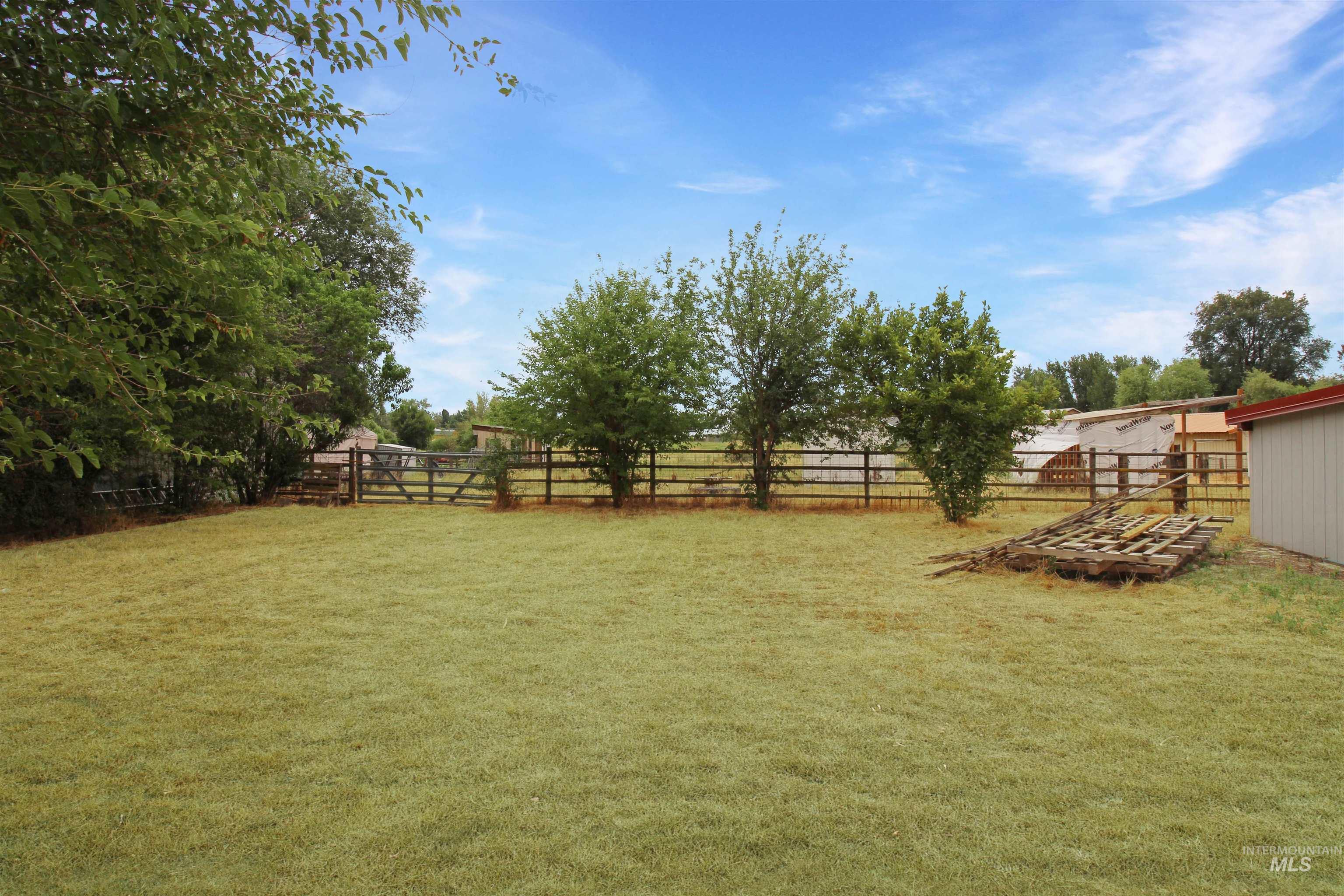 1265 Pioneer, Weiser, Idaho 83672, 3 Bedrooms, 1 Bathroom, Residential For Sale, Price $180,000, 98993482