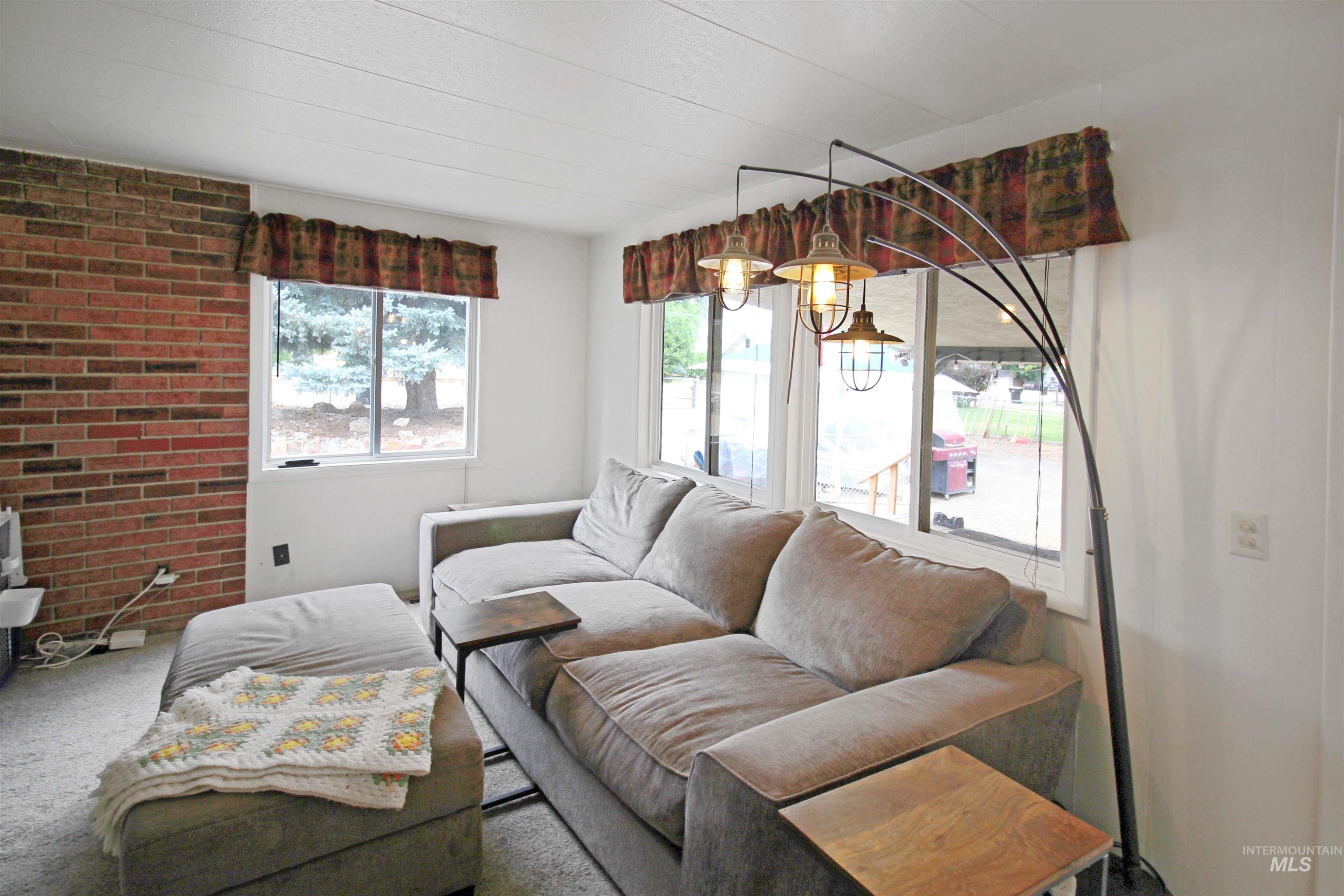1265 Pioneer, Weiser, Idaho 83672, 3 Bedrooms, 1 Bathroom, Residential For Sale, Price $180,000, 98993482