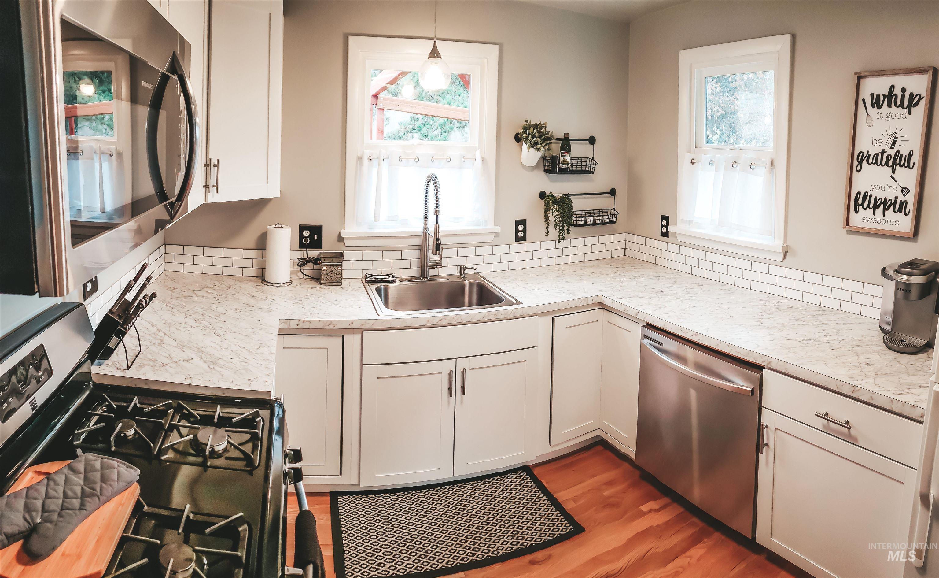 814 N Baker St, Boise, Idaho 83706, 4 Bedrooms, 3 Bathrooms, Residential For Sale, Price $645,000,MLS 98993483