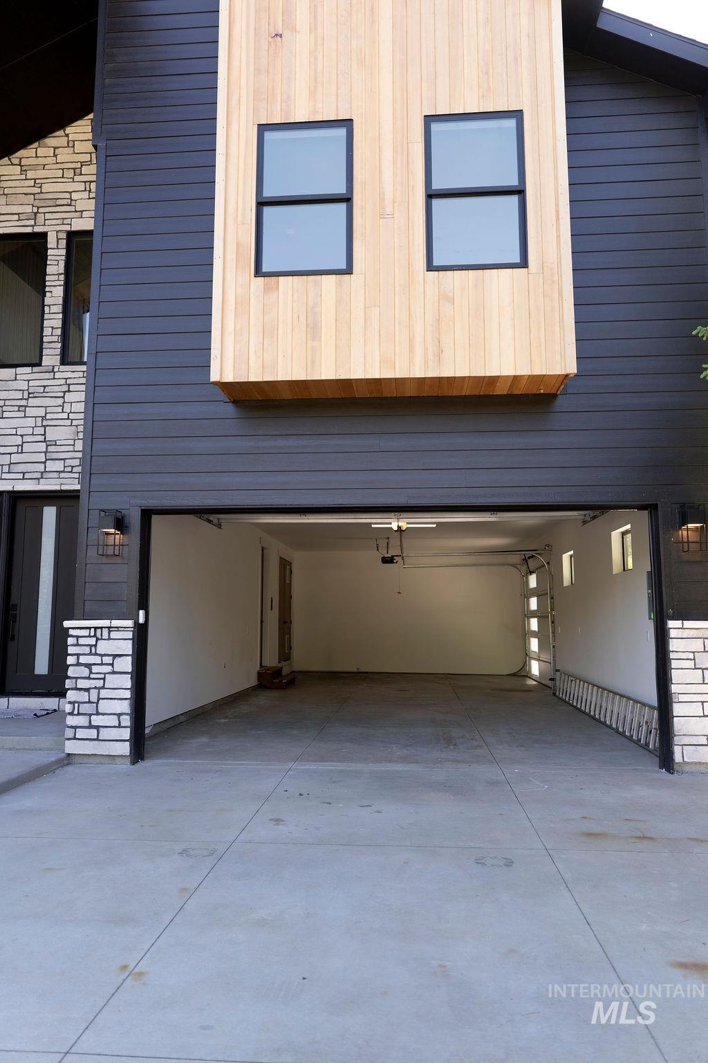13120 Crane Shore Dr, Donnelly, Idaho 83615, 4 Bedrooms, 3.5 Bathrooms, Residential For Sale, Price $1,125,000,MLS 98993488