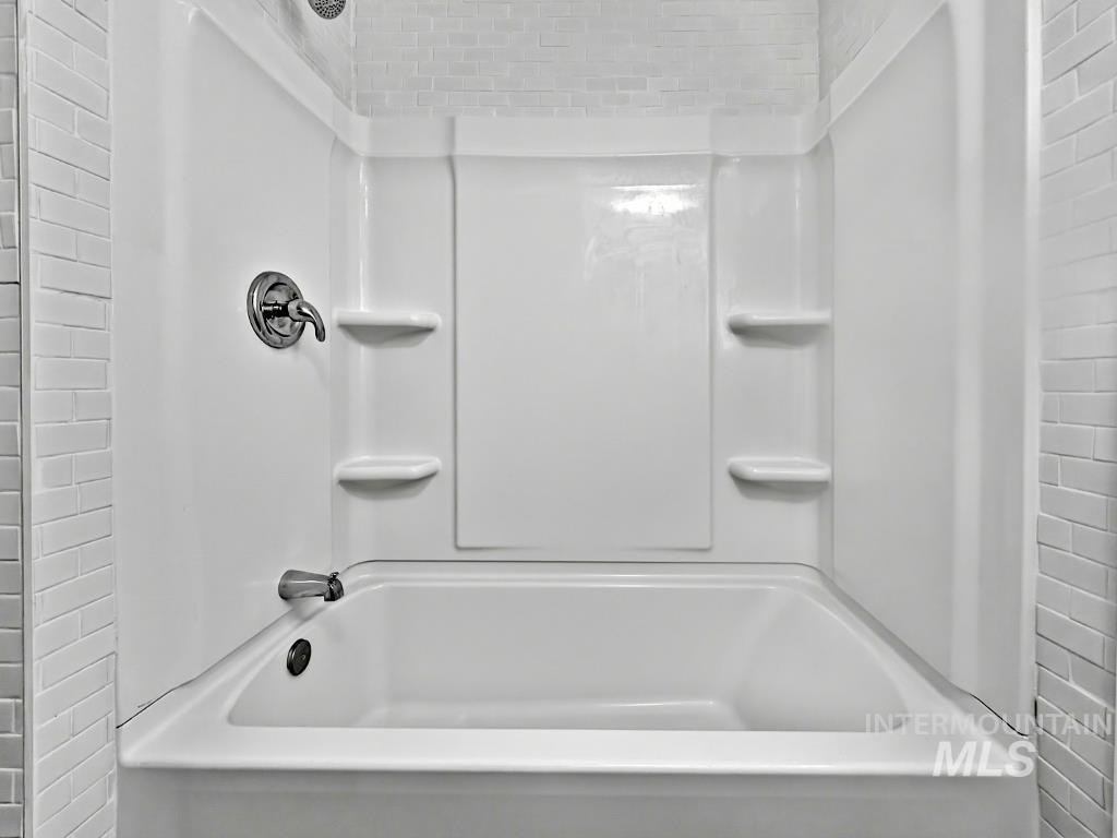 13 N Adams St, Nampa, Idaho 83651, 3 Bedrooms, 2 Bathrooms, Residential For Sale, Price $374,900, 98993489