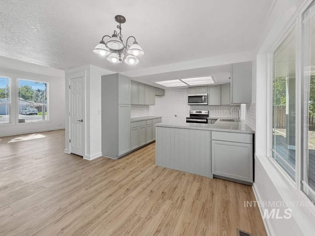 13 N Adams St, Nampa, Idaho 83651, 3 Bedrooms, 2 Bathrooms, Residential For Sale, Price $374,900, 98993489