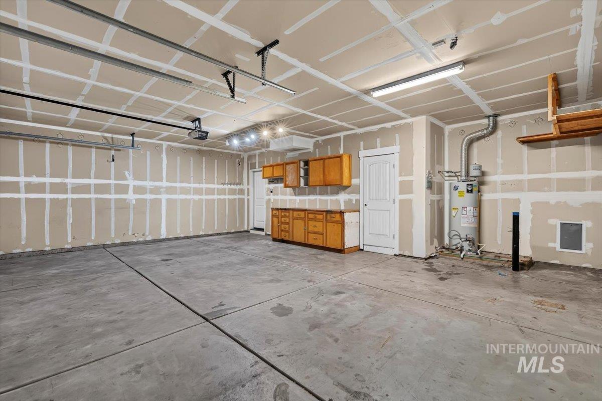 1299 La Reata Way, Middleton, Idaho 83644, 4 Bedrooms, 2.5 Bathrooms, Residential For Sale, Price $485,000,MLS 98993491