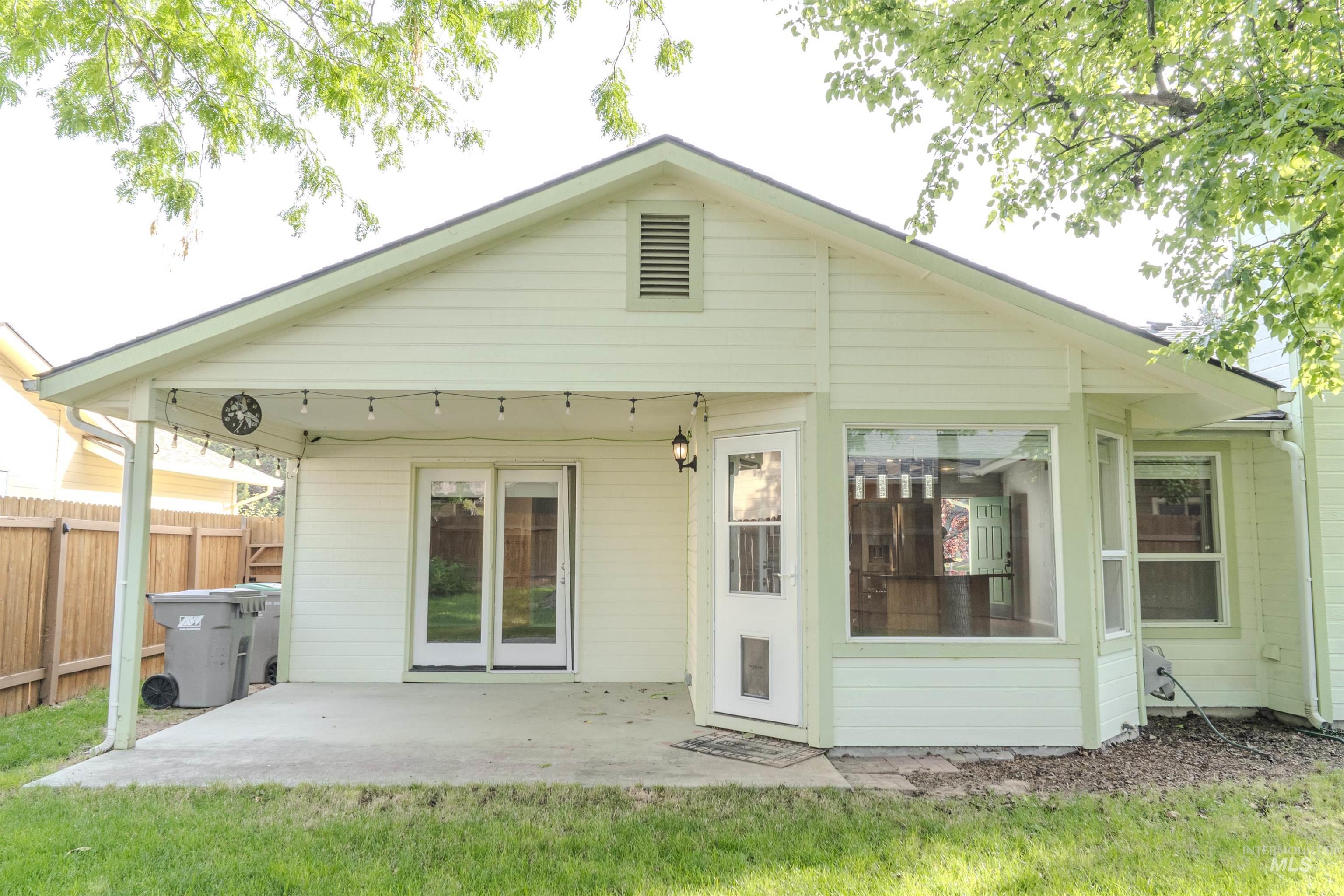 3810 E Anemone, Boise, Idaho 83716, 3 Bedrooms, 2 Bathrooms, Residential For Sale, Price $499,000,MLS 98993492