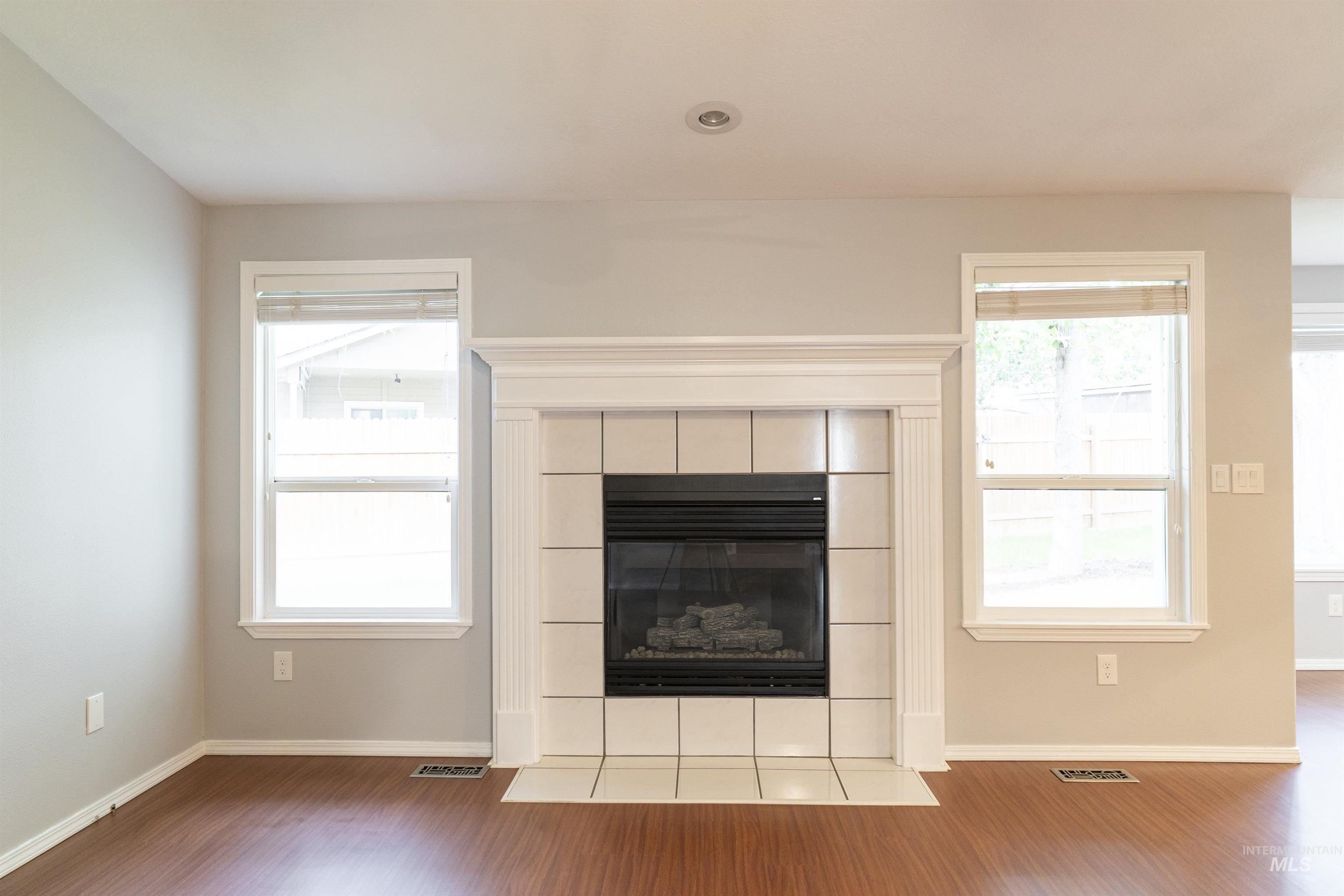 3810 E Anemone, Boise, Idaho 83716, 3 Bedrooms, 2 Bathrooms, Residential For Sale, Price $499,000,MLS 98993492