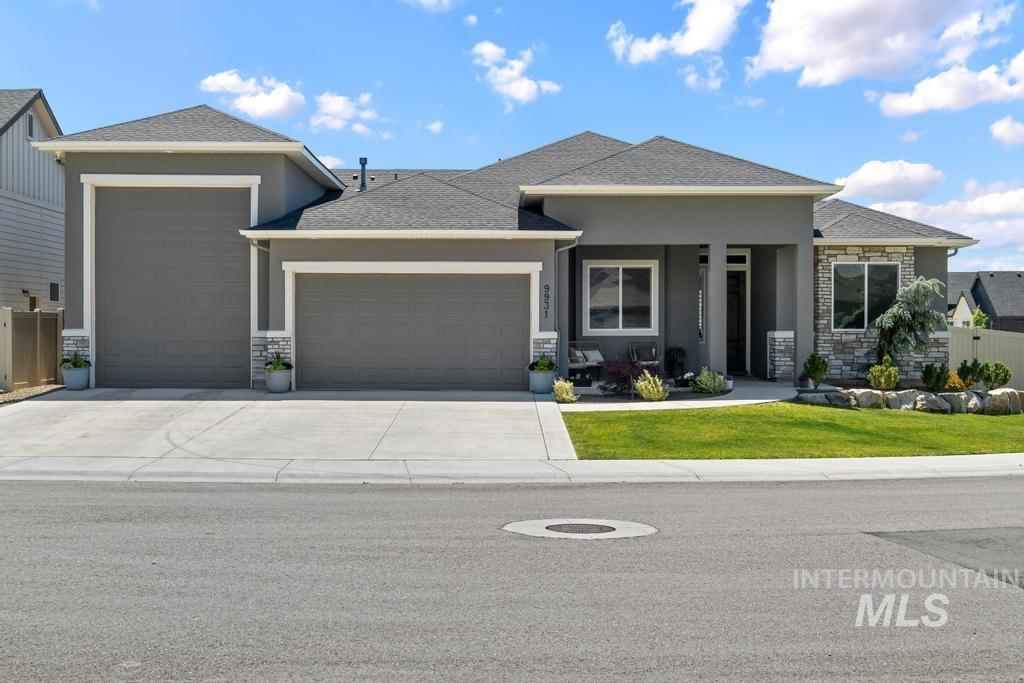 9931 W Aviara St, Star, Idaho 83669, 4 Bedrooms, 2.5 Bathrooms, Residential For Sale, Price $899,900,MLS 98993494