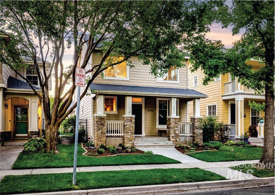 3954 S Mill Site Ave, Boise, Idaho 83716, 3 Bedrooms, 2.5 Bathrooms, Residential For Sale, Price $729,000,MLS 98993495
