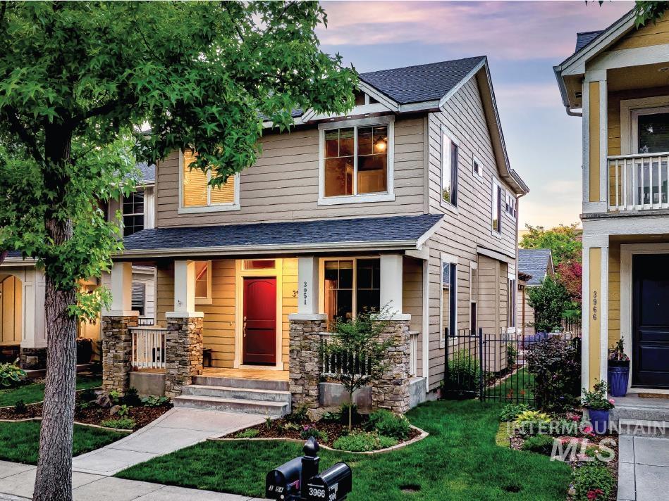 3954 S Mill Site Ave, Boise, Idaho 83716, 3 Bedrooms, 2.5 Bathrooms, Residential For Sale, Price $729,000,MLS 98993495
