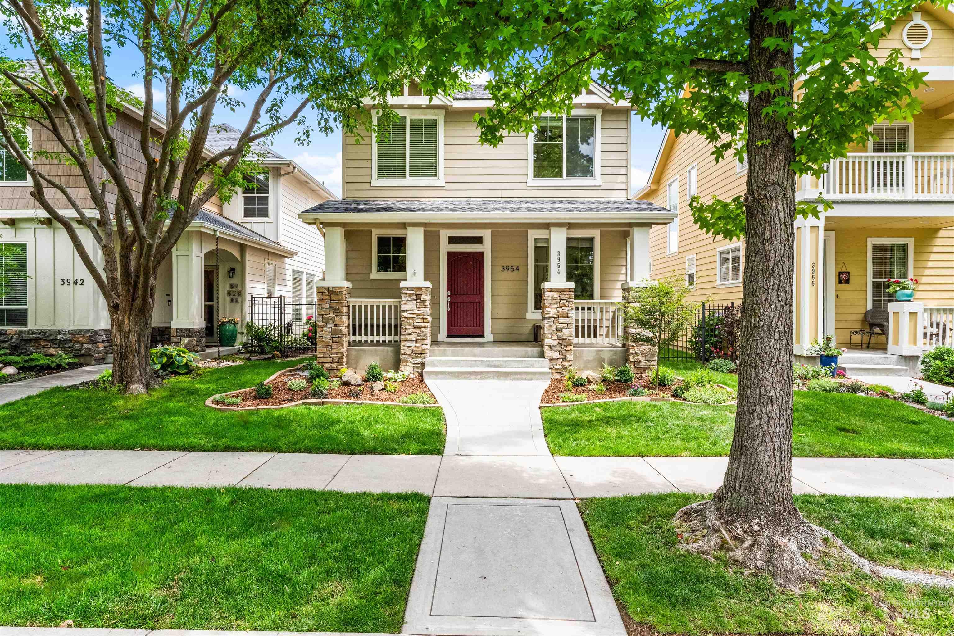 3954 S Mill Site Ave, Boise, Idaho 83716, 3 Bedrooms, 2.5 Bathrooms, Residential For Sale, Price $729,000,MLS 98993495