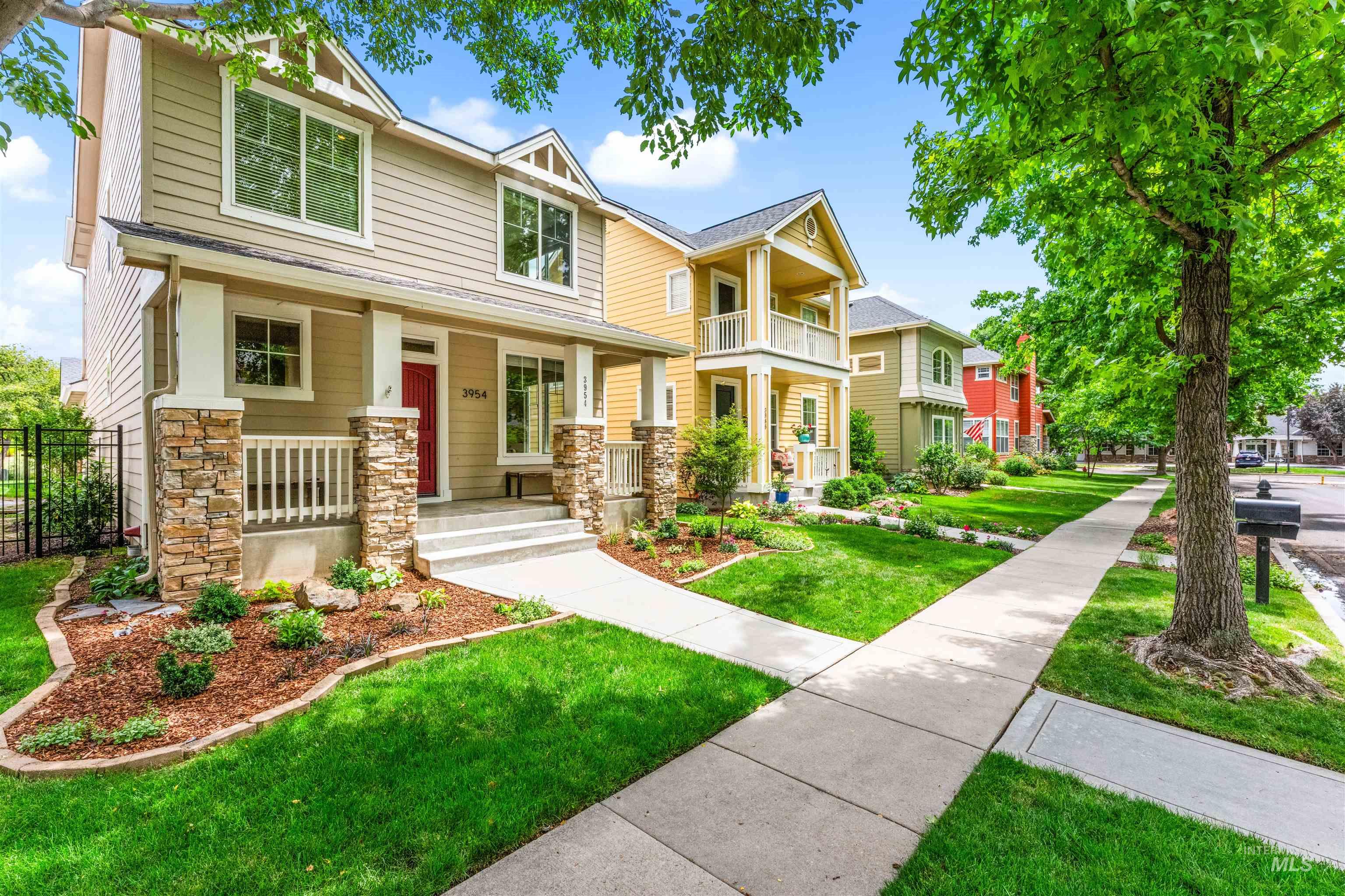 3954 S Mill Site Ave, Boise, Idaho 83716, 3 Bedrooms, 2.5 Bathrooms, Residential For Sale, Price $729,000,MLS 98993495