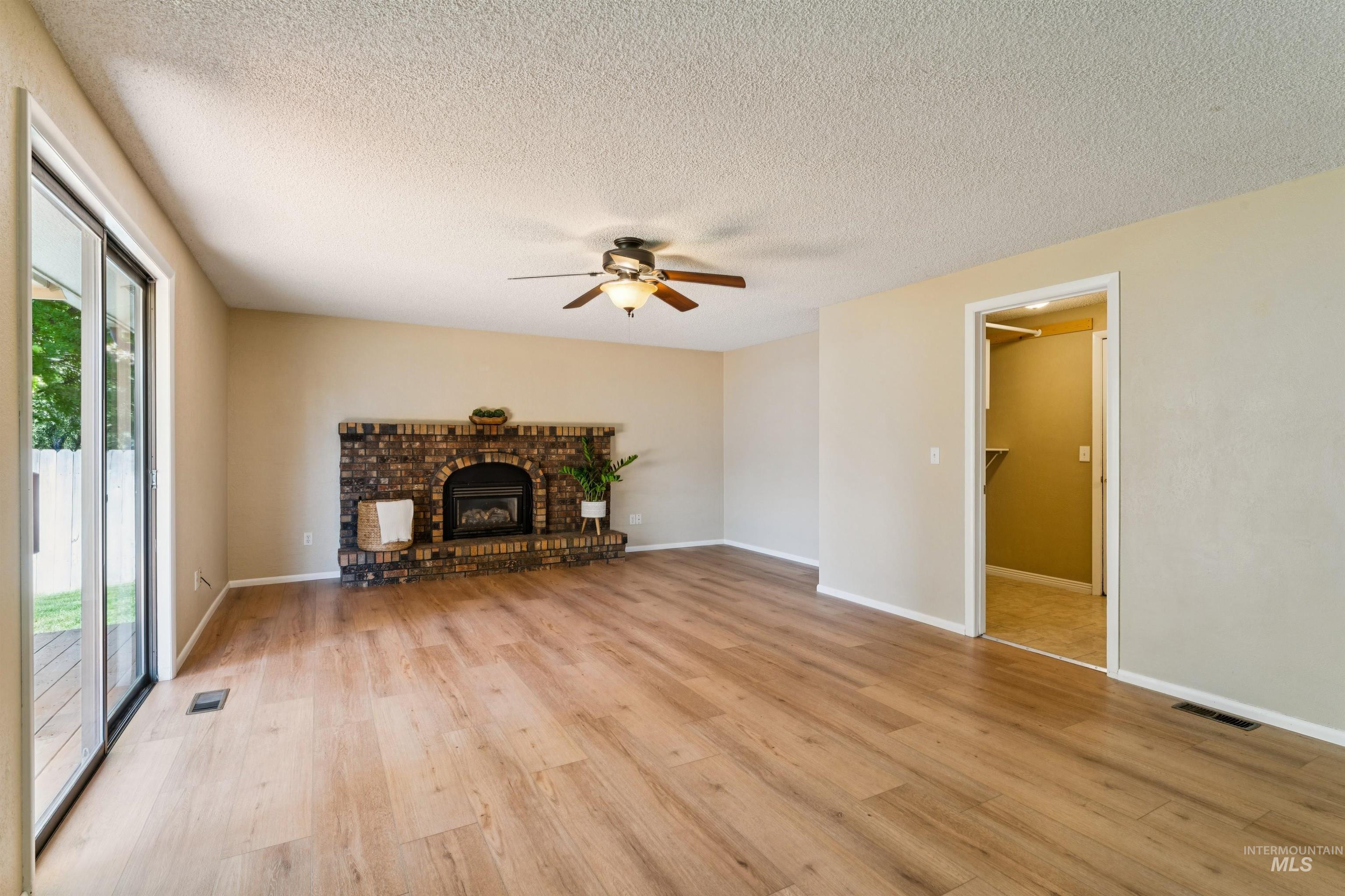 3285 N Buckboard Way, Boise, Idaho 83713, 3 Bedrooms, 2.5 Bathrooms, Residential For Sale, Price $429,900, 98993496