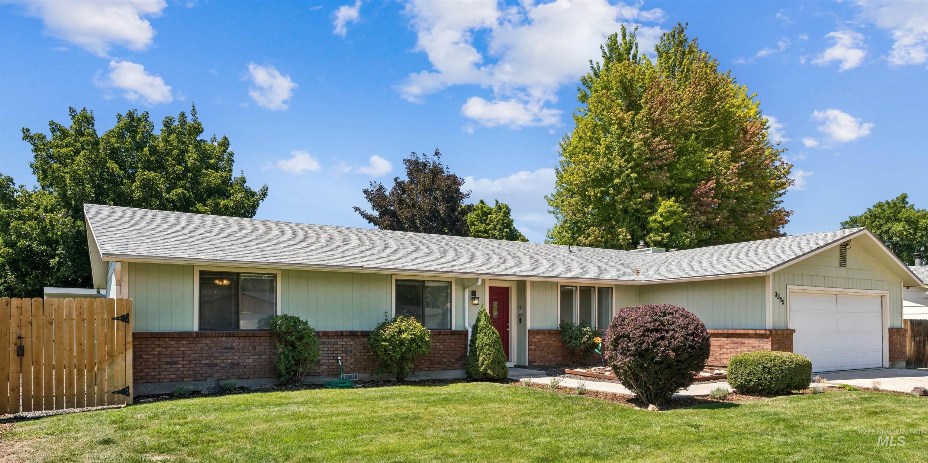 3285 N Buckboard Way, Boise, Idaho 83713, 3 Bedrooms, 2.5 Bathrooms, Residential For Sale, Price $429,900, 98993496