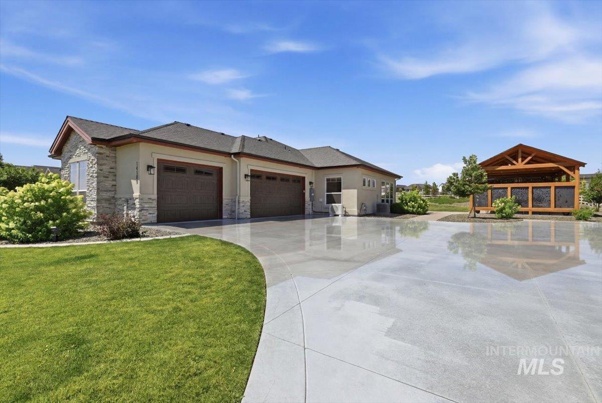 14189 S Florida Ave, Nampa, Idaho 83651, 4 Bedrooms, 3 Bathrooms, Residential For Sale, Price $1,090,000,MLS 98993498