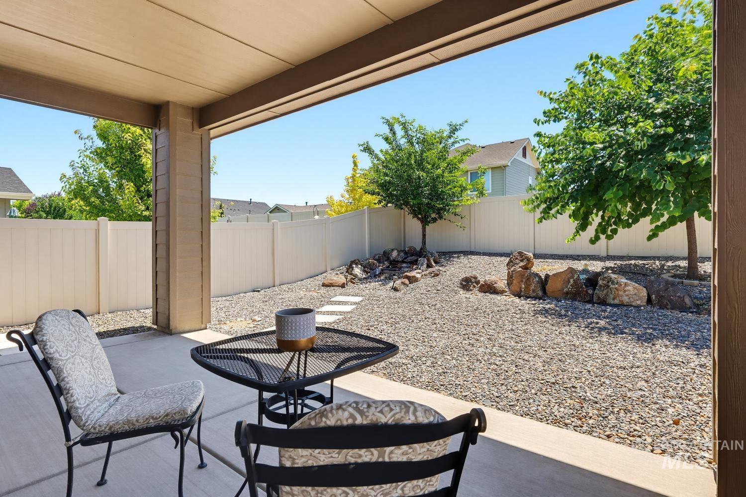 1191 E Whig Dr, Kuna, Idaho 83634, 3 Bedrooms, 3 Bathrooms, Residential For Sale, Price $530,000,MLS 98993501