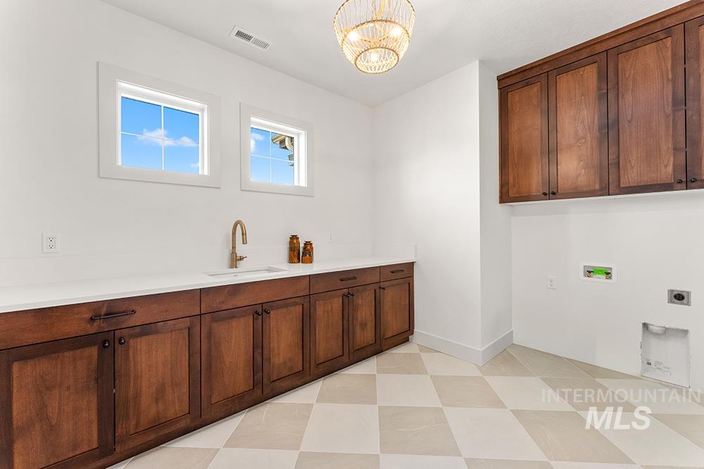 3507 W Tahoe View Street, Eagle, Idaho 83616, 5 Bedrooms, 3.5 Bathrooms, Residential For Sale, Price $1,299,000,MLS 98993505