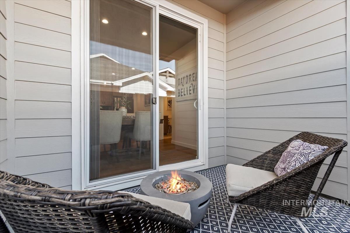 11057 W Shelborne St, Boise, Idaho 83709, 3 Bedrooms, 2 Bathrooms, Residential For Sale, Price $439,900, 98993506