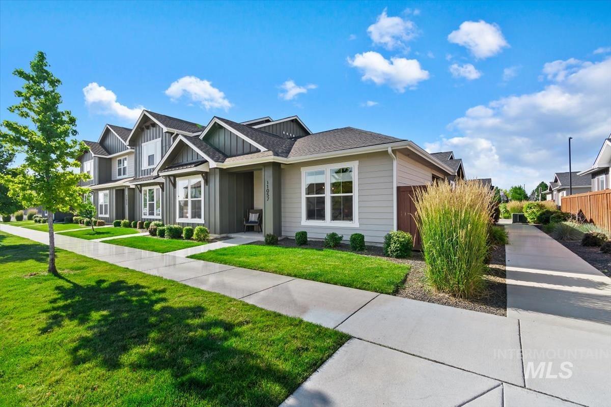 11057 W Shelborne St, Boise, Idaho 83709, 3 Bedrooms, 2 Bathrooms, Residential For Sale, Price $439,900, 98993506