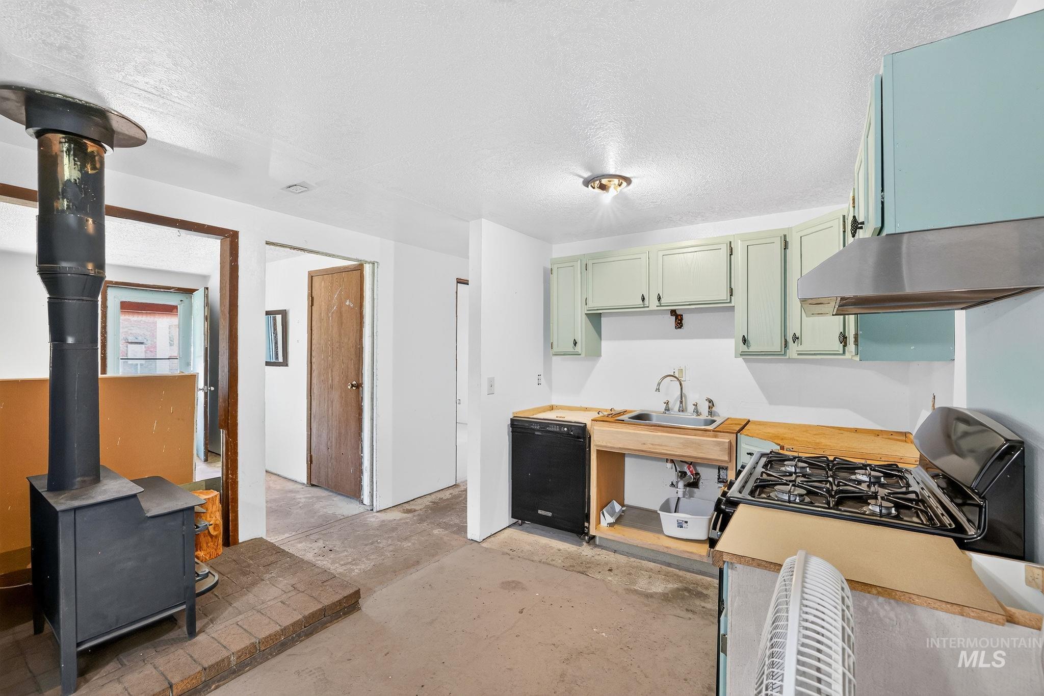 213 Katherine St, New Meadows, Idaho 83654, 3 Bedrooms, 1 Bathroom, Residential For Sale, Price $214,900, 98993508