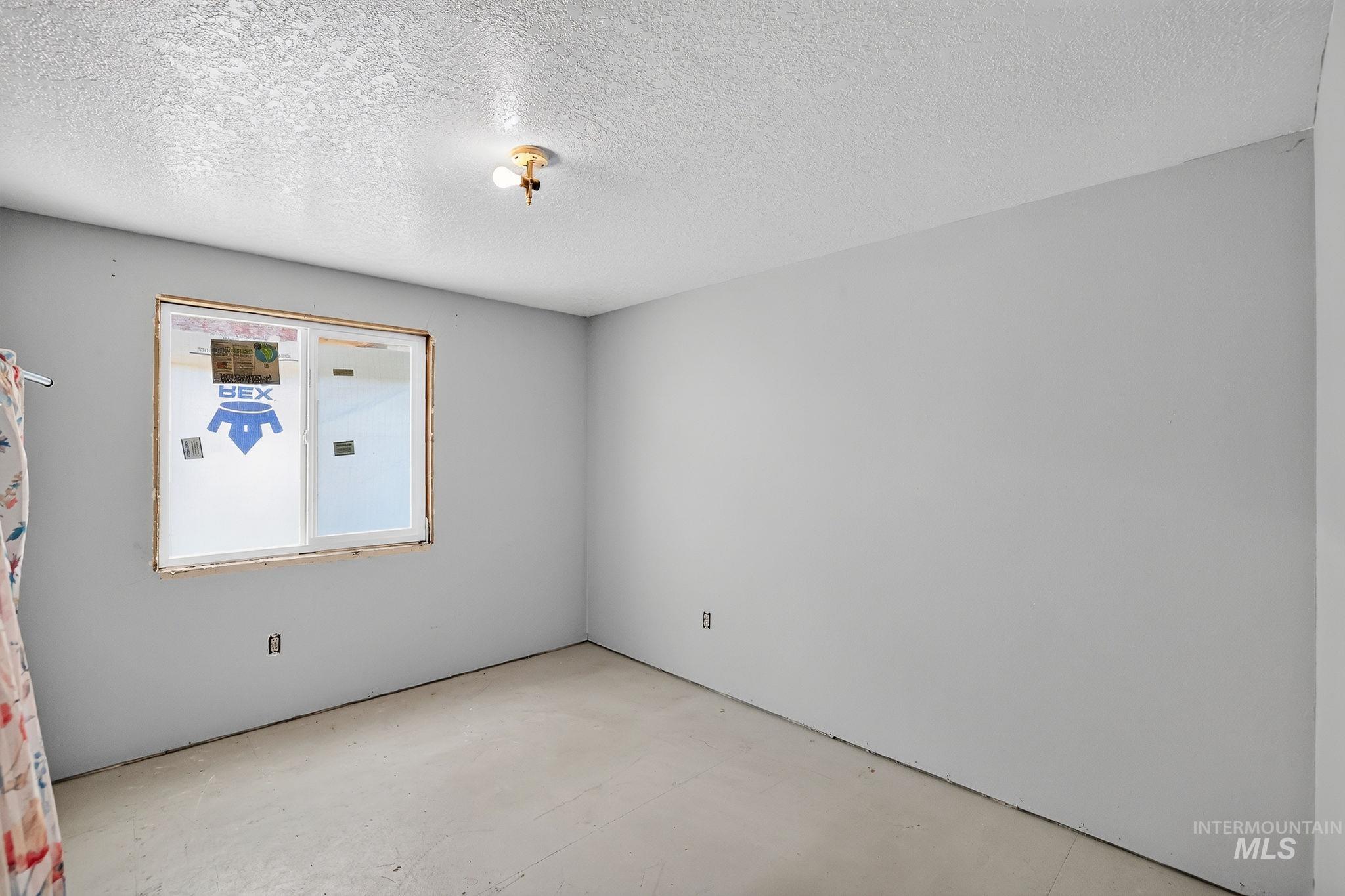 213 Katherine St, New Meadows, Idaho 83654, 3 Bedrooms, 1 Bathroom, Residential For Sale, Price $214,900, 98993508