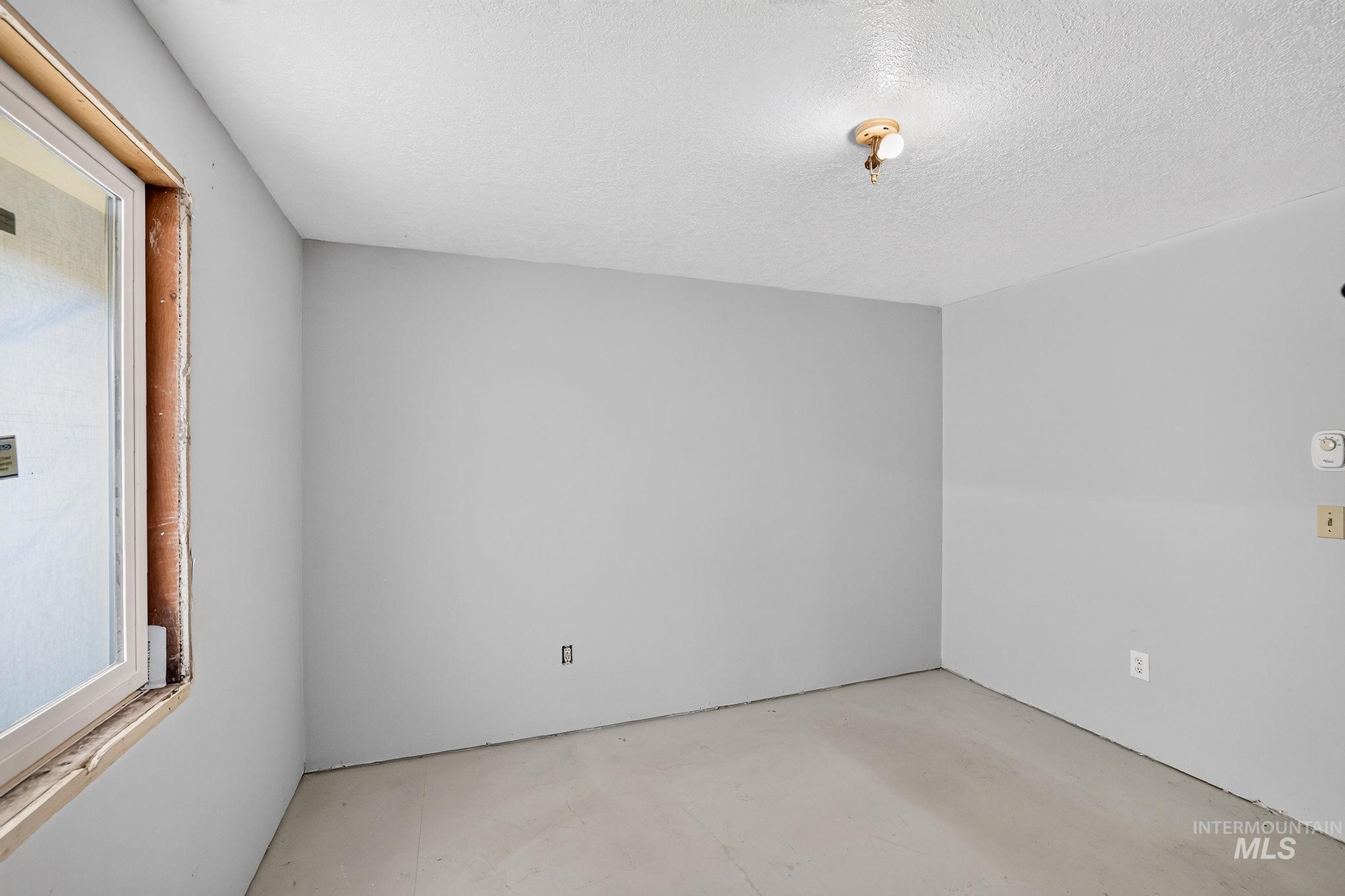 213 Katherine St, New Meadows, Idaho 83654, 3 Bedrooms, 1 Bathroom, Residential For Sale, Price $214,900, 98993508