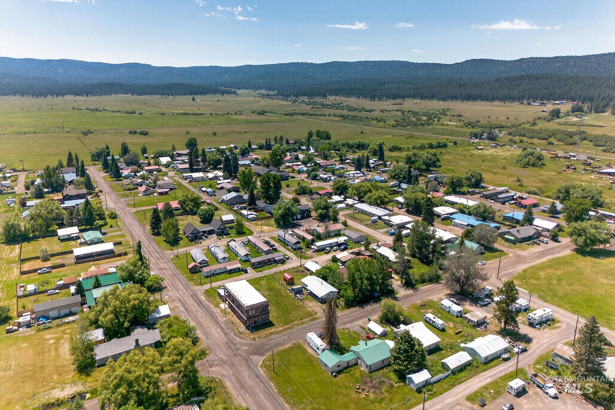 213 Katherine St, New Meadows, Idaho 83654, 3 Bedrooms, 1 Bathroom, Residential For Sale, Price $214,900, 98993508