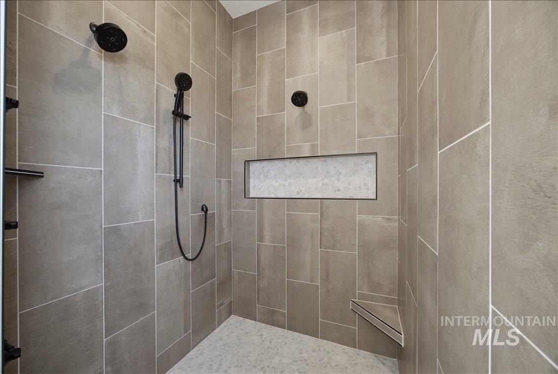 13968 W Winding Willow, Caldwell, Idaho 83607, 3 Bedrooms, 4 Bathrooms, Residential For Sale, Price $1,250,000, 98993509