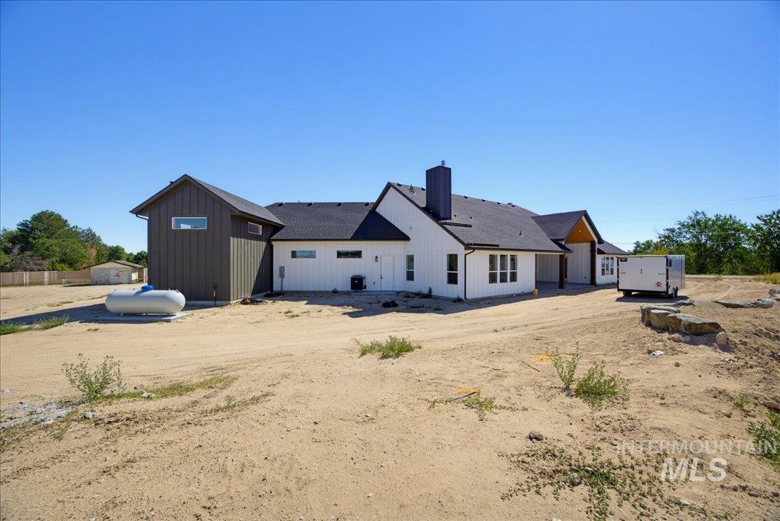 13968 W Winding Willow, Caldwell, Idaho 83607, 3 Bedrooms, 4 Bathrooms, Residential For Sale, Price $1,250,000, 98993509