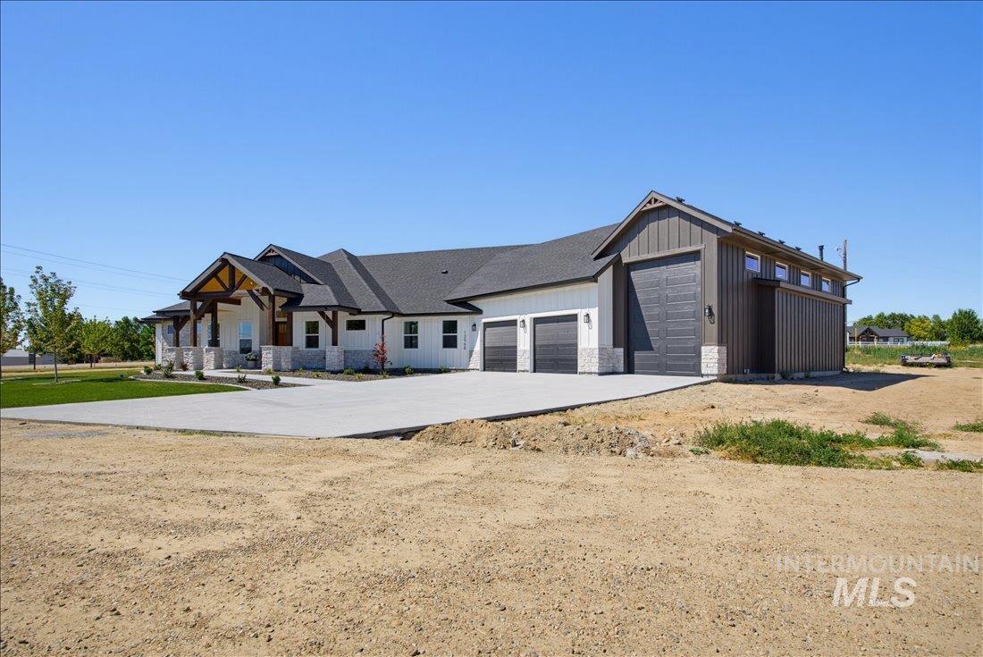 13968 W Winding Willow, Caldwell, Idaho 83607, 3 Bedrooms, 4 Bathrooms, Residential For Sale, Price $1,250,000, 98993509