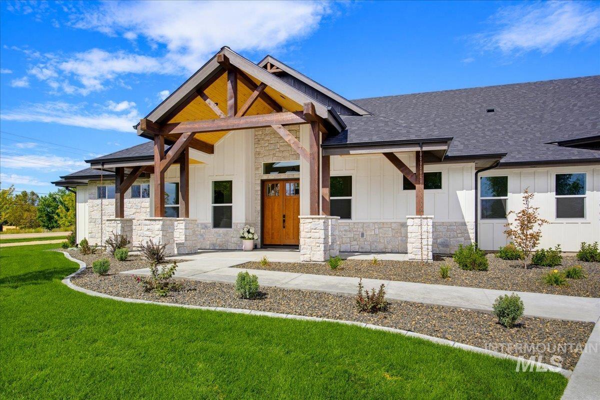 13968 W Winding Willow, Caldwell, Idaho 83607, 3 Bedrooms, 4 Bathrooms, Residential For Sale, Price $1,250,000,MLS 98993509