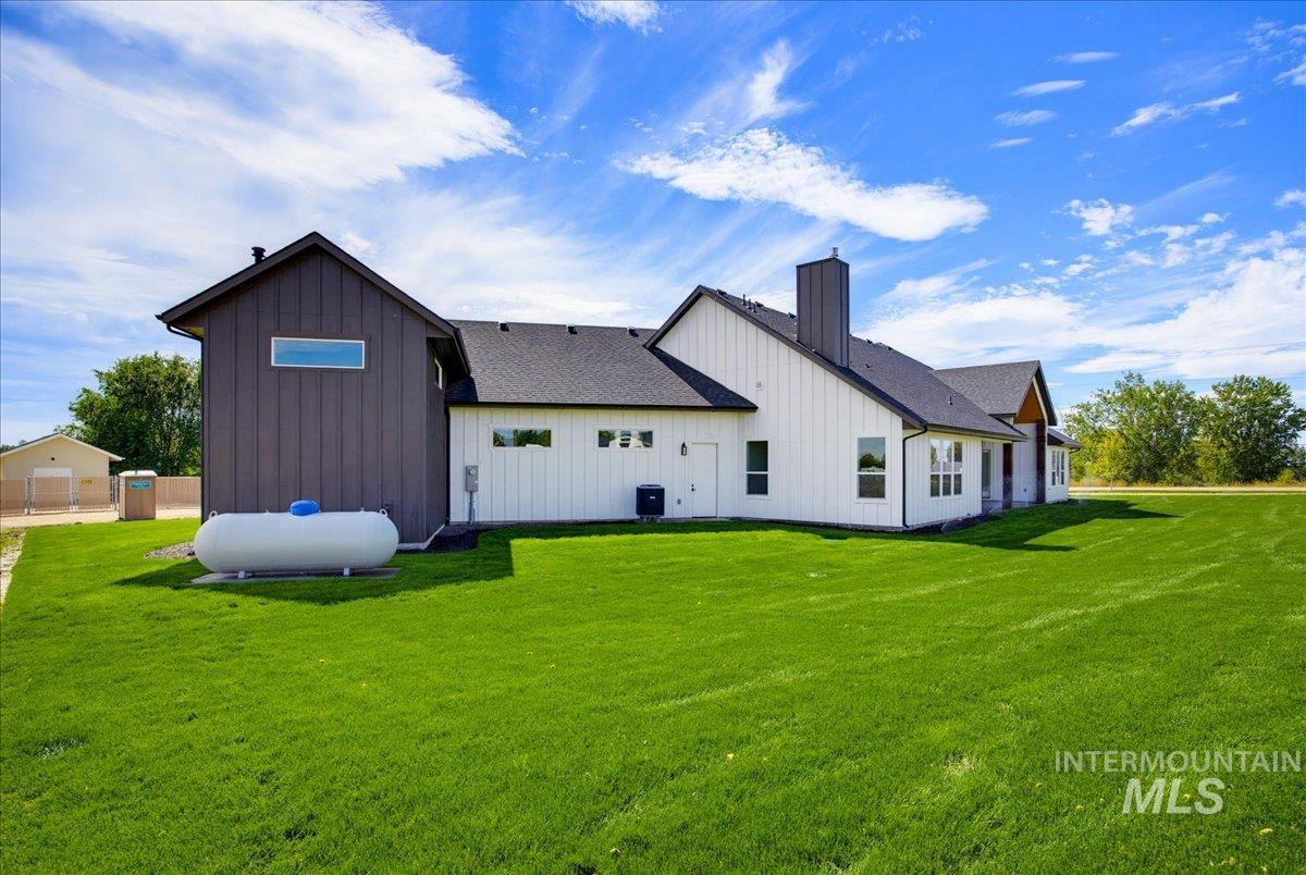 13968 W Winding Willow, Caldwell, Idaho 83607, 3 Bedrooms, 4 Bathrooms, Residential For Sale, Price $1,250,000,MLS 98993509