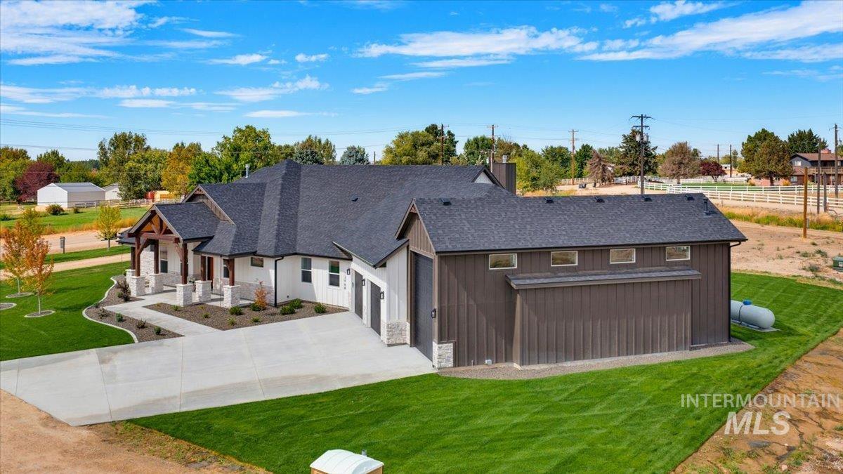 13968 W Winding Willow, Caldwell, Idaho 83607, 3 Bedrooms, 4 Bathrooms, Residential For Sale, Price $1,250,000,MLS 98993509