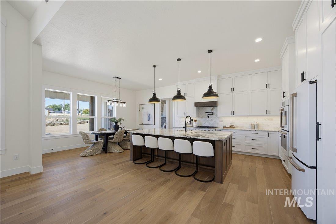 13968 W Winding Willow, Caldwell, Idaho 83607, 3 Bedrooms, 4 Bathrooms, Residential For Sale, Price $1,250,000, 98993509