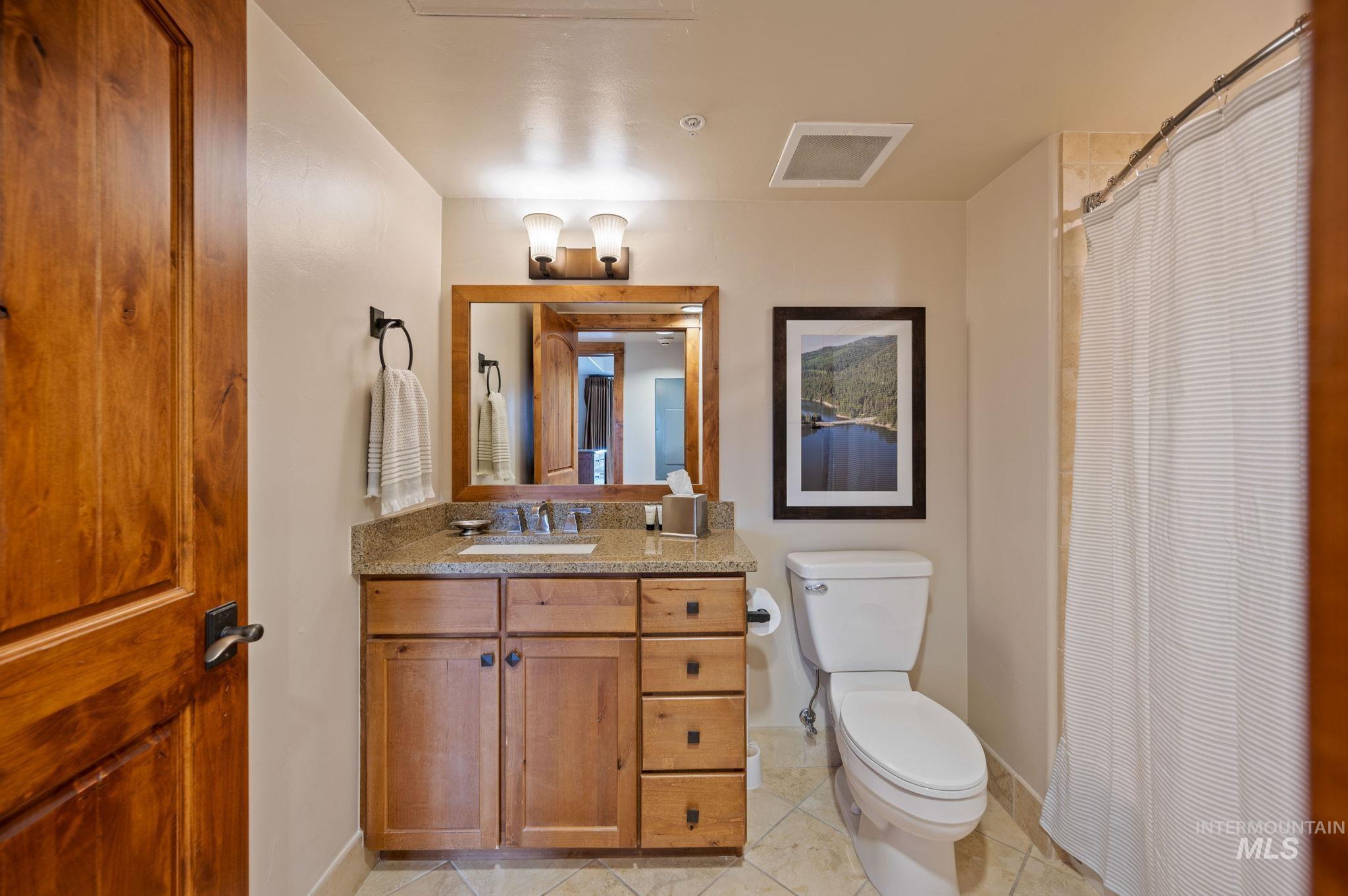 75 Arling Center Ct, Donnelly, Idaho 83615, 2 Bedrooms, 2 Bathrooms, Residential For Sale, Price $1,200,000,MLS 98993513