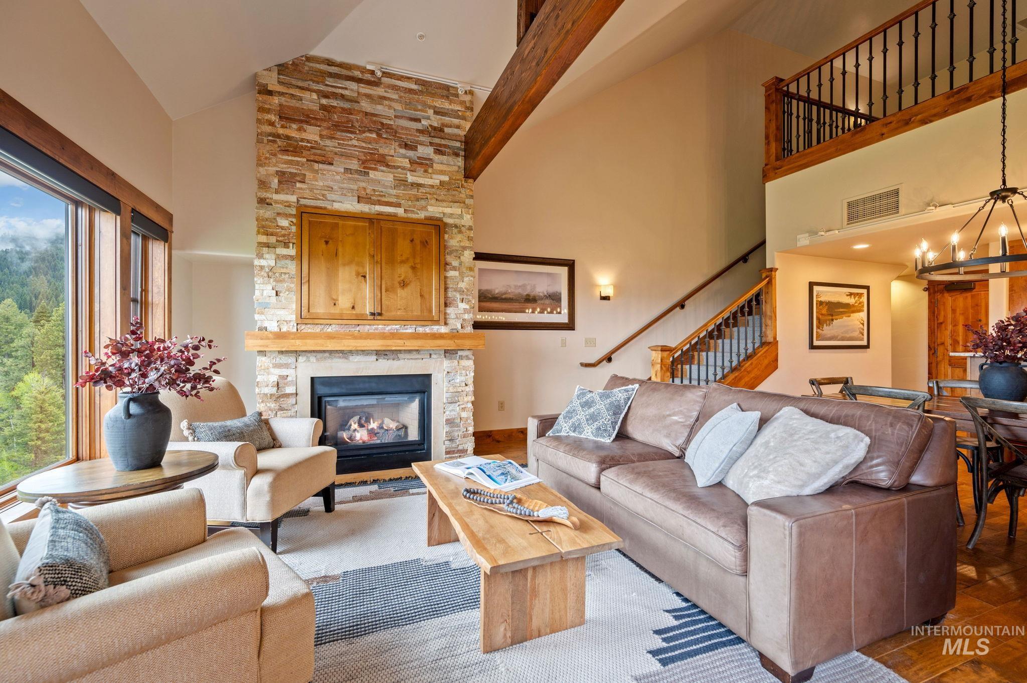75 Arling Center Ct, Donnelly, Idaho 83615, 2 Bedrooms, 2 Bathrooms, Residential For Sale, Price $1,200,000,MLS 98993513