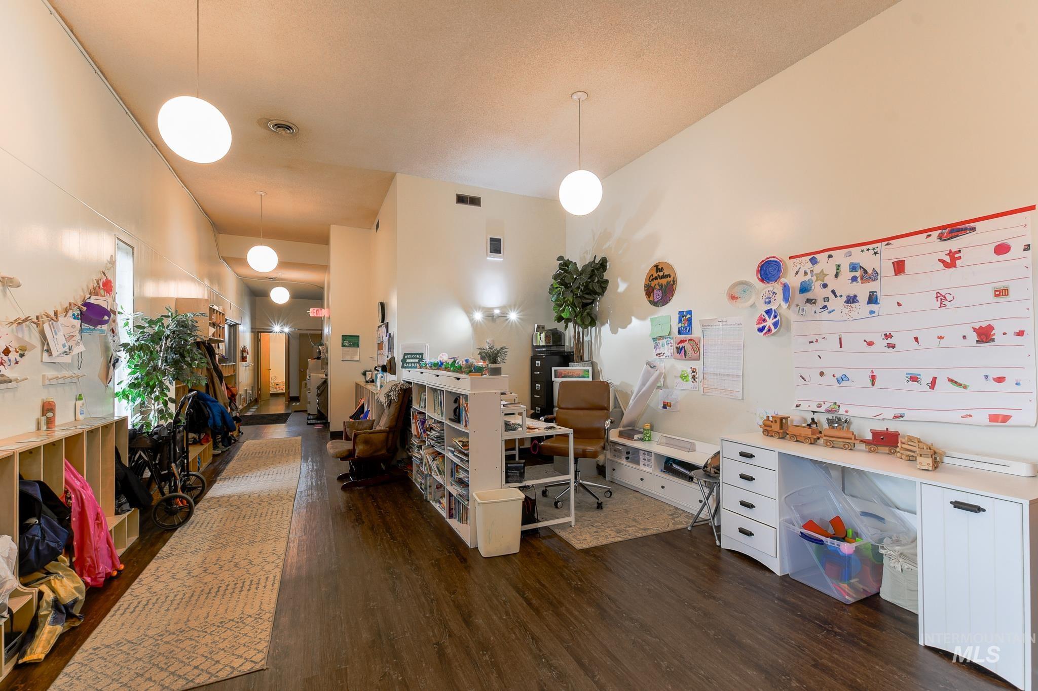 535 Pine St, Potlatch, Idaho 83855, Business/Commercial For Sale, Price $1,300,000,MLS 98993514